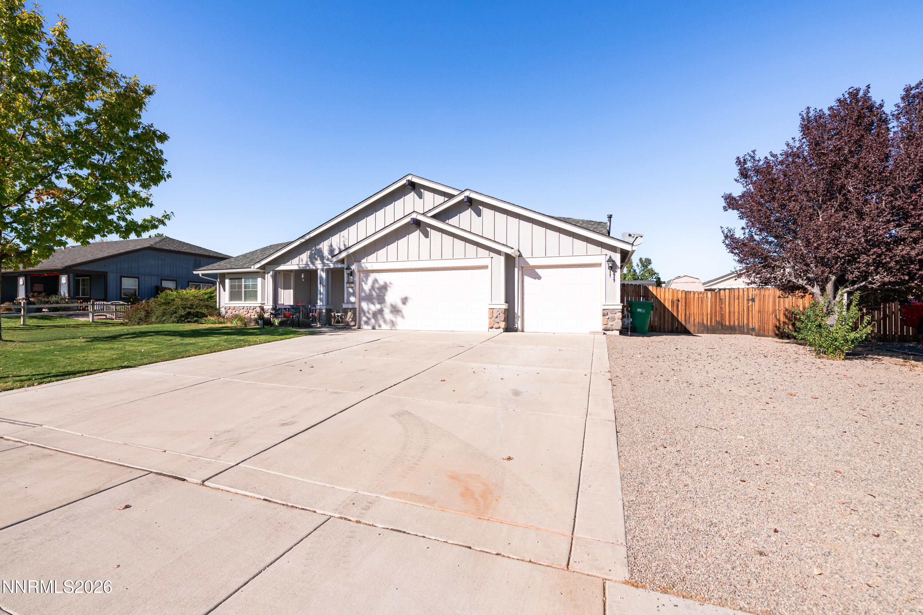 832 Laca Street Property Photo 4