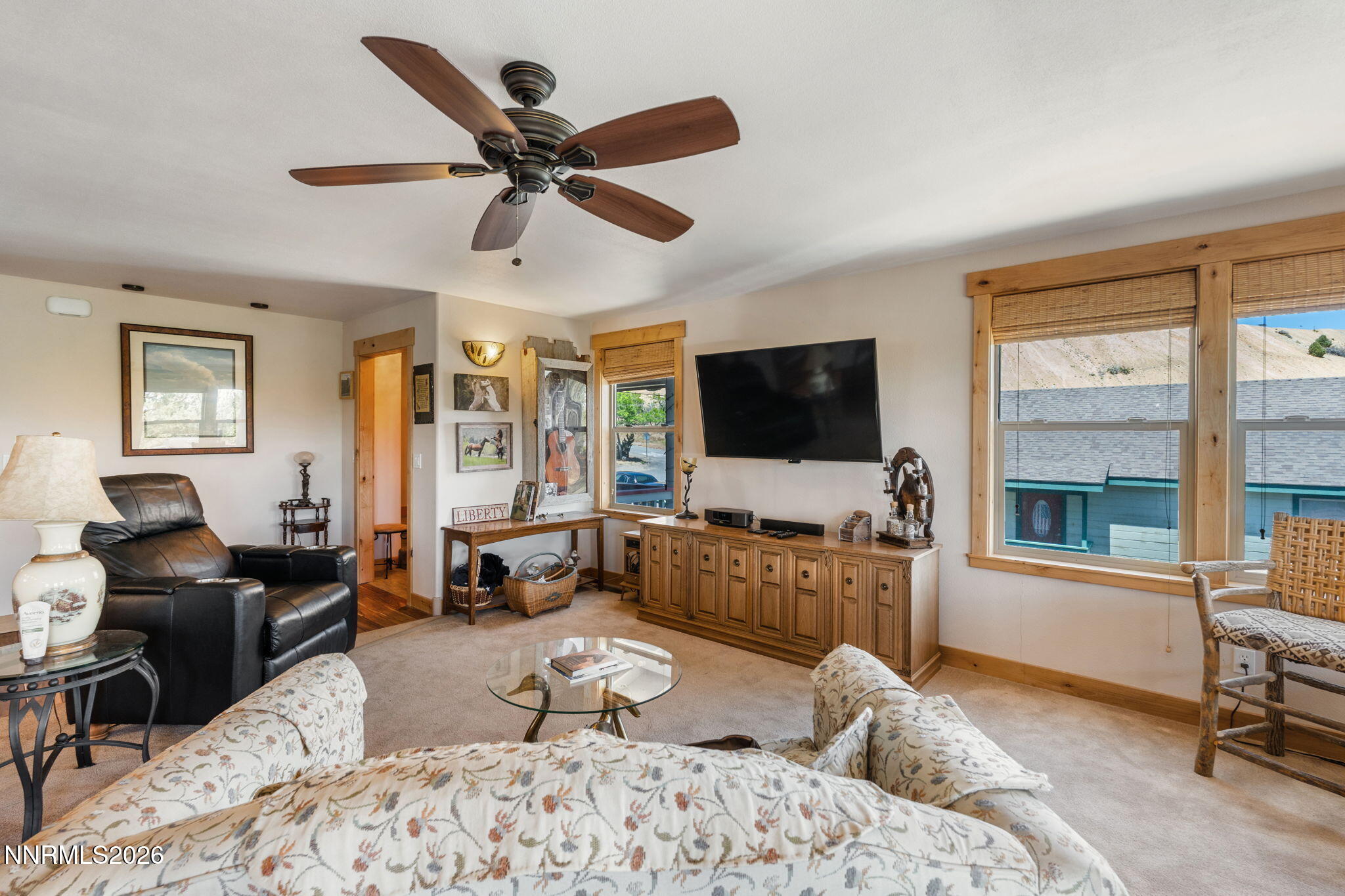 155 N L Street Property Photo 6