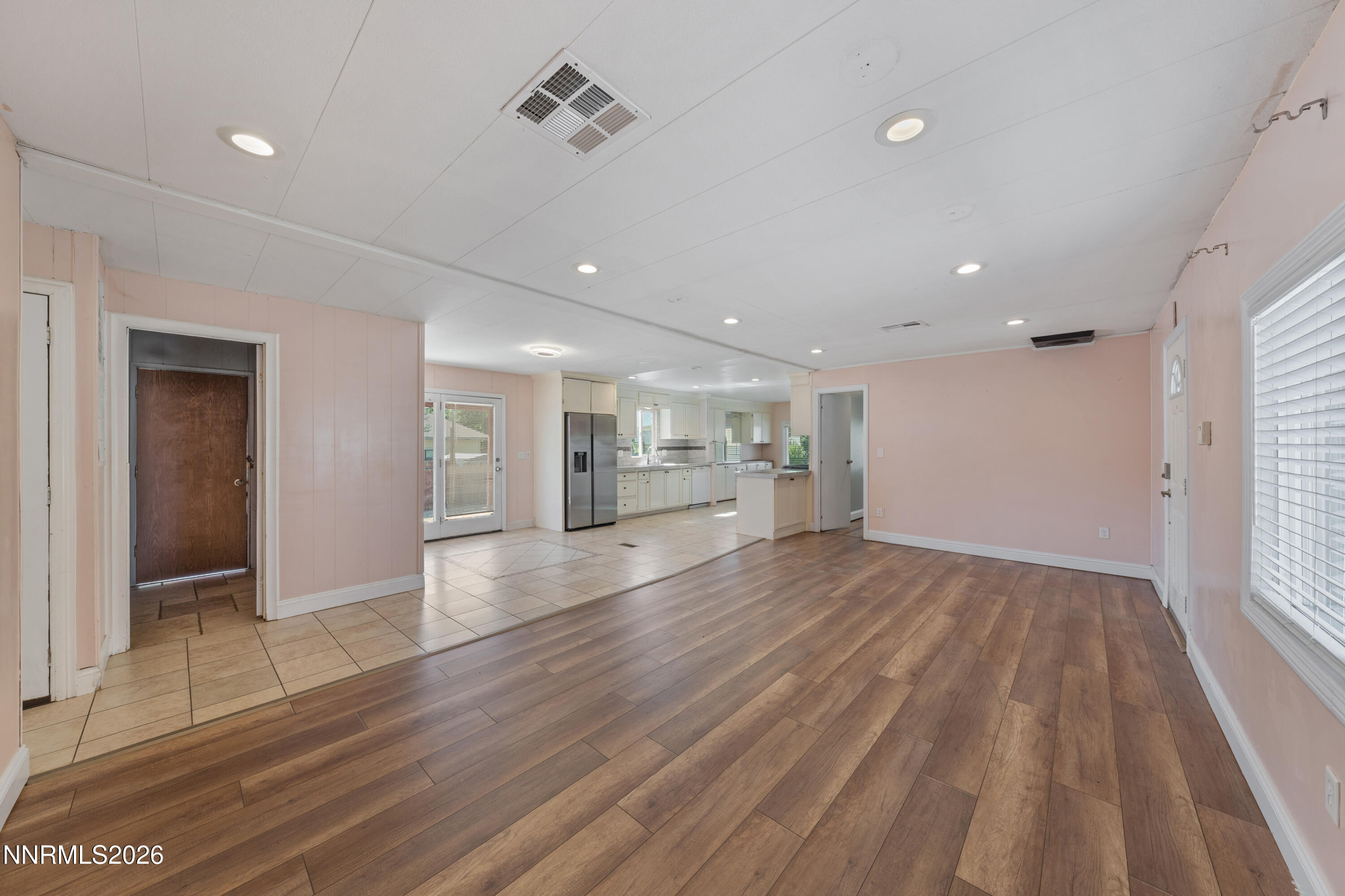 5670 Lupin Drive Property Photo 10