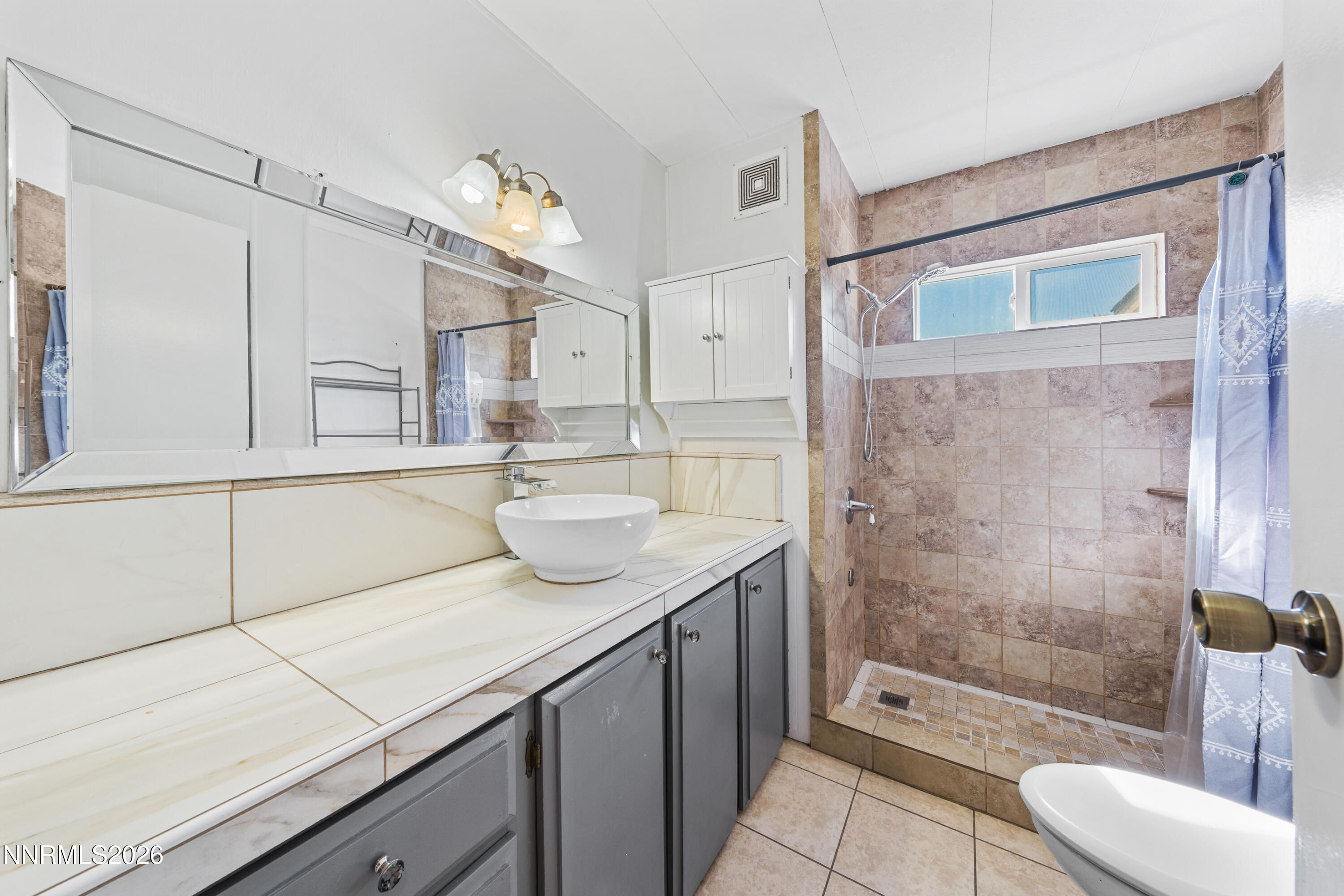 5670 Lupin Drive Property Photo 33