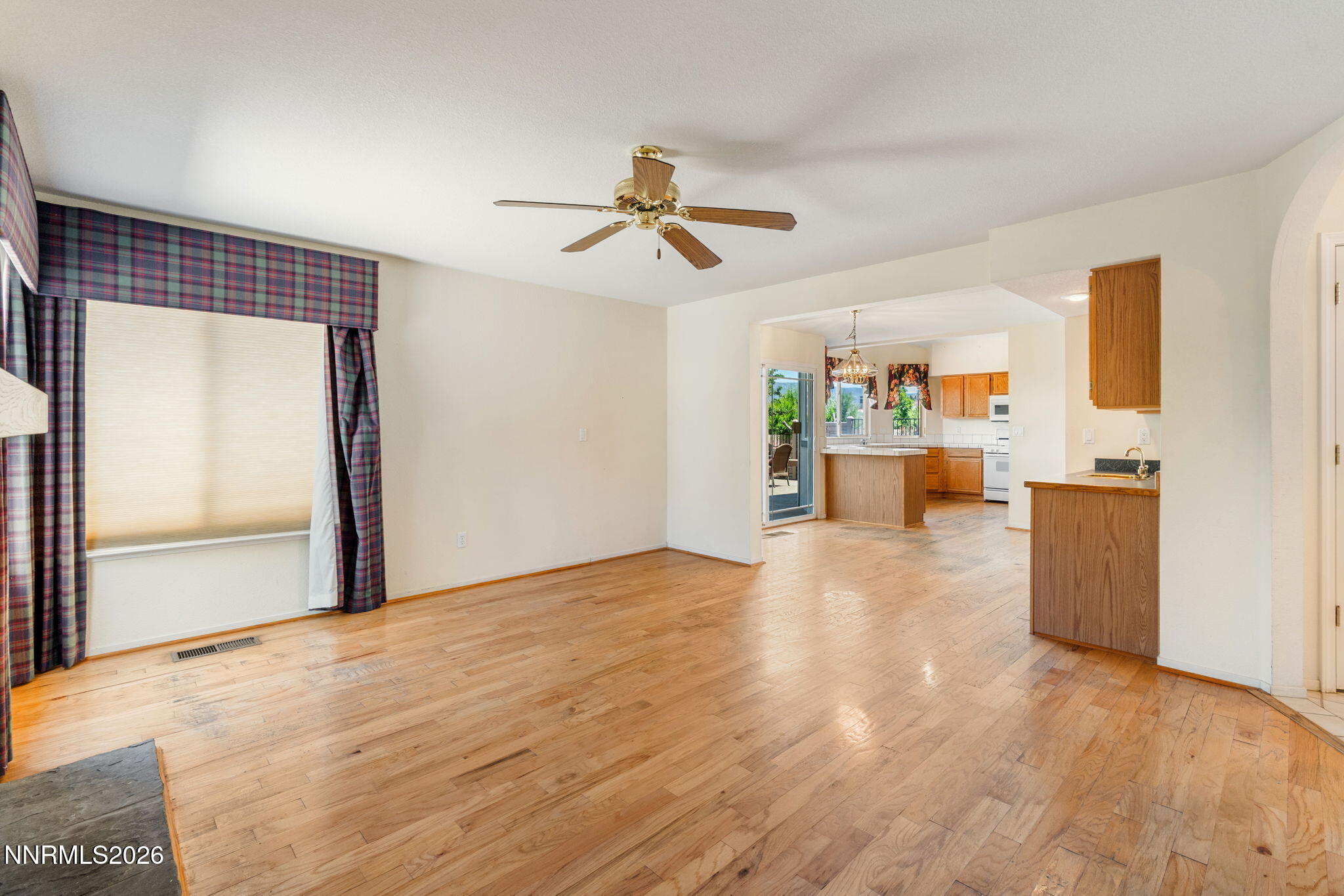 14430 Lasso Drive Property Photo 8