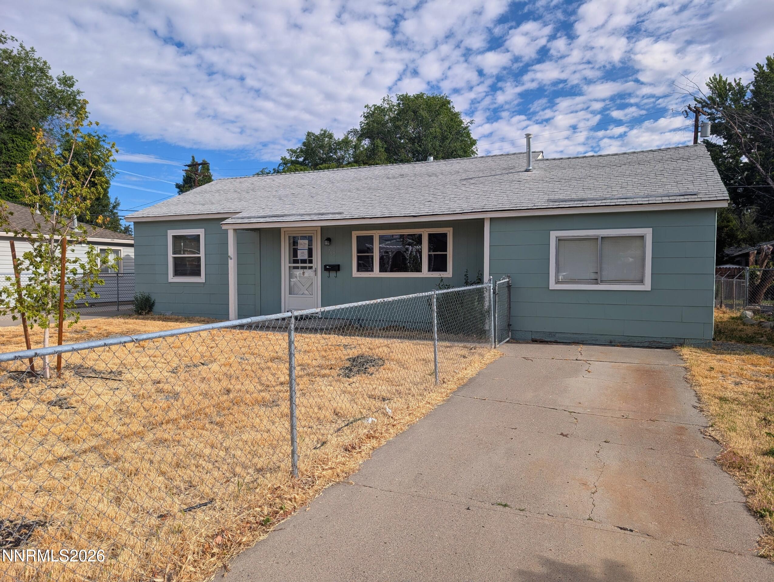 700 H Street Property Photo 1