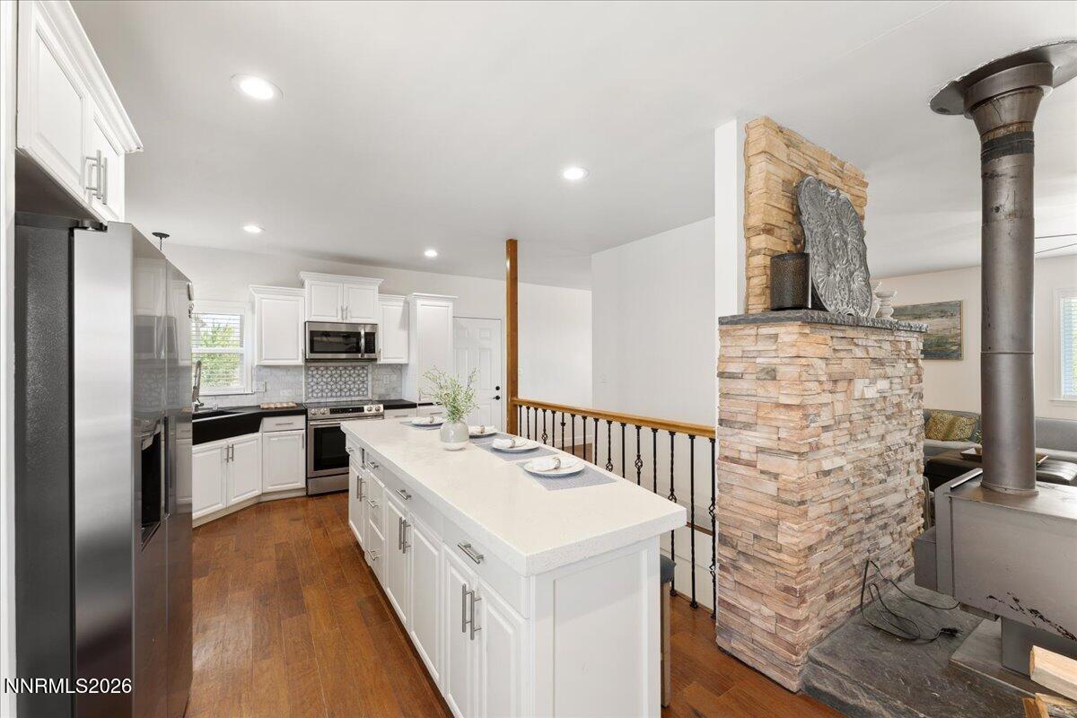 10400 Adobe Drive Property Photo 7