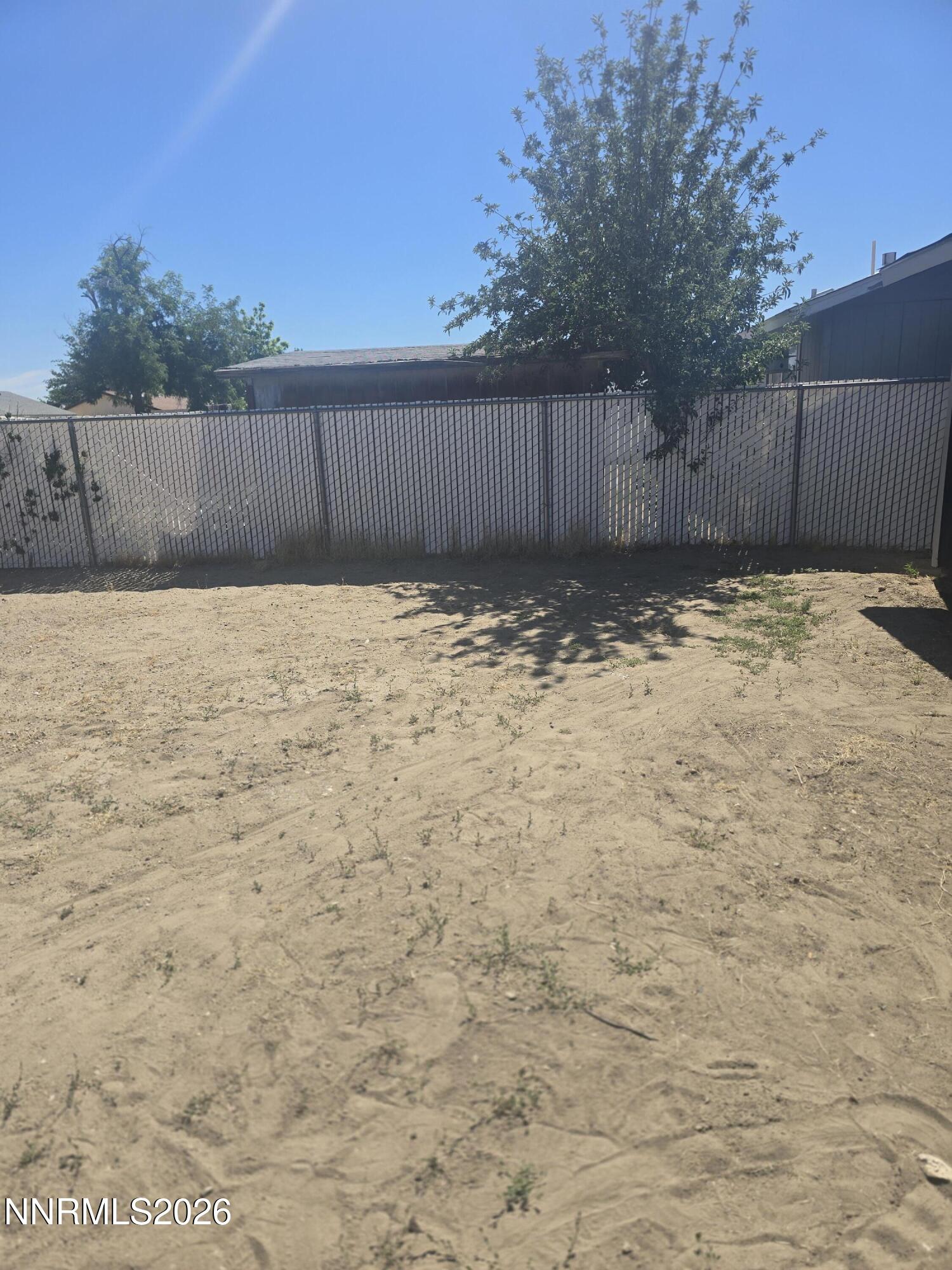 1060 S Lee Avenue Property Photo 23