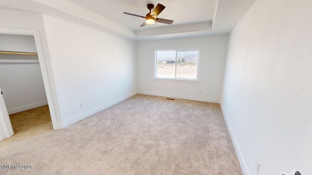 435 Emerald Court Property Photo 12