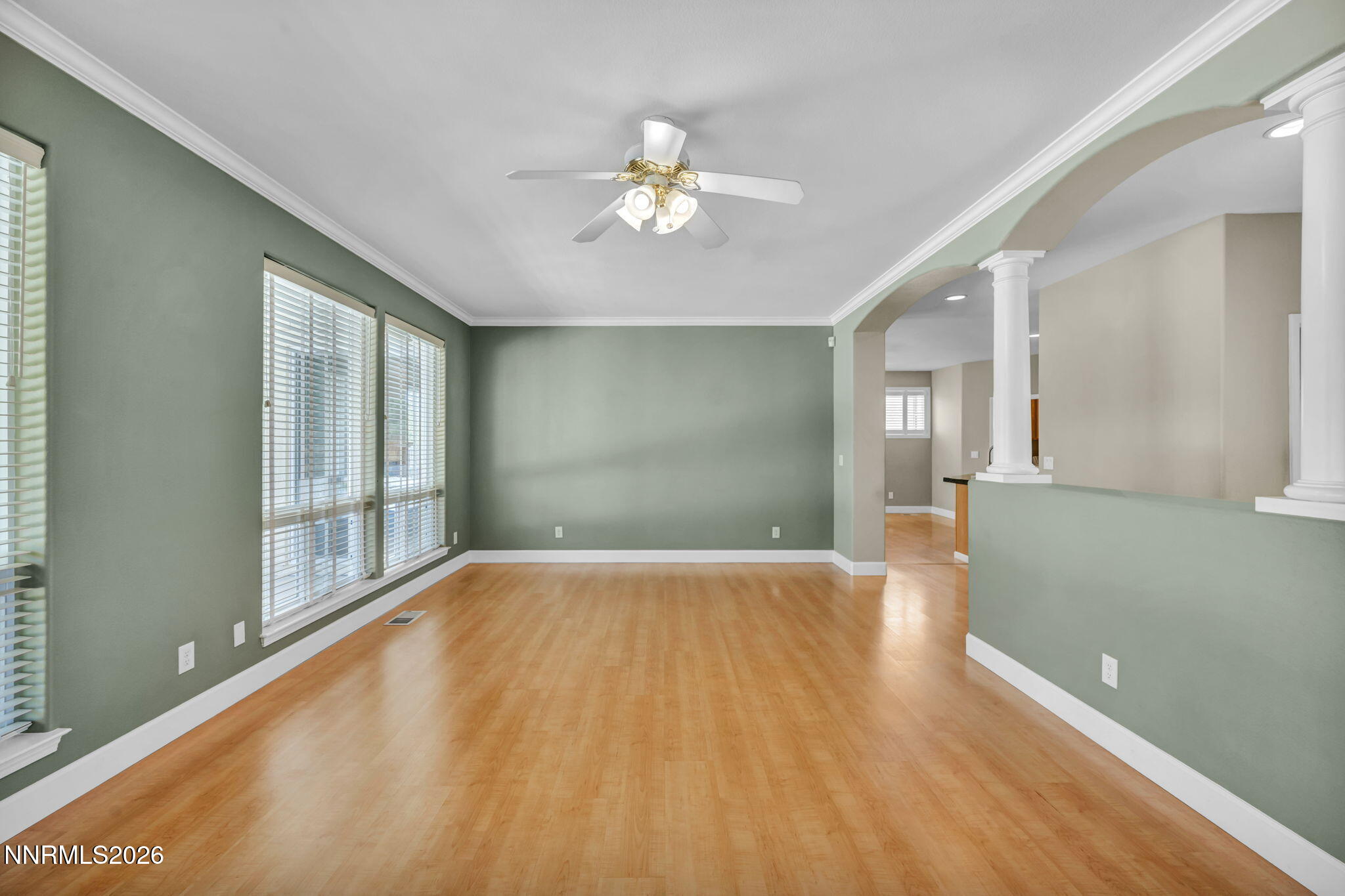 2042 Amberwood Drive Property Photo 11