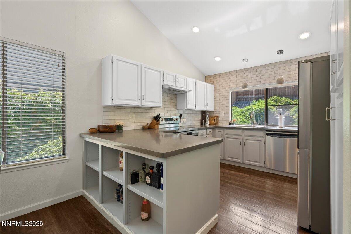 6311 Windy Meadow Drive Property Photo 18