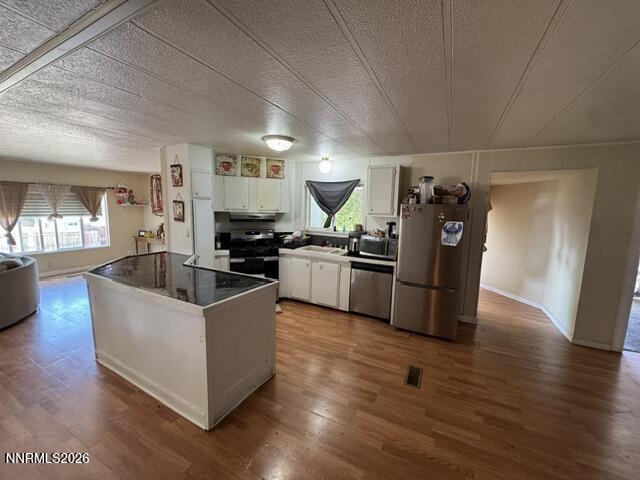 5886 Leon Drive Property Photo 5