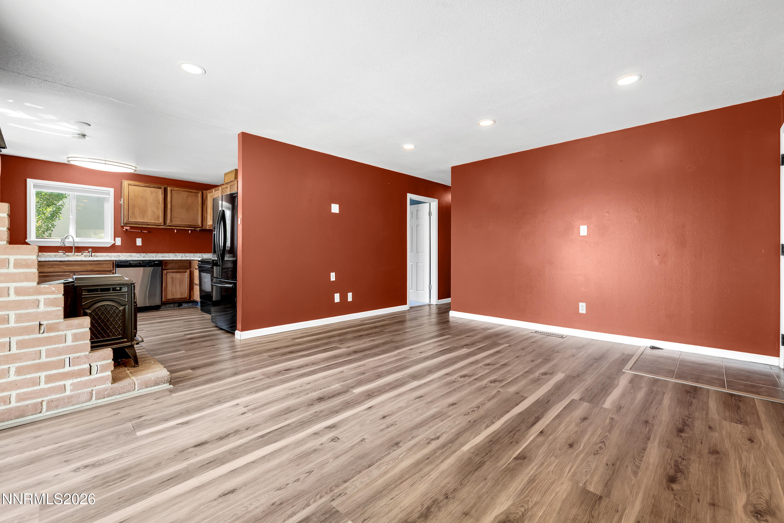 7740 Yorkshire Drive Property Photo 5