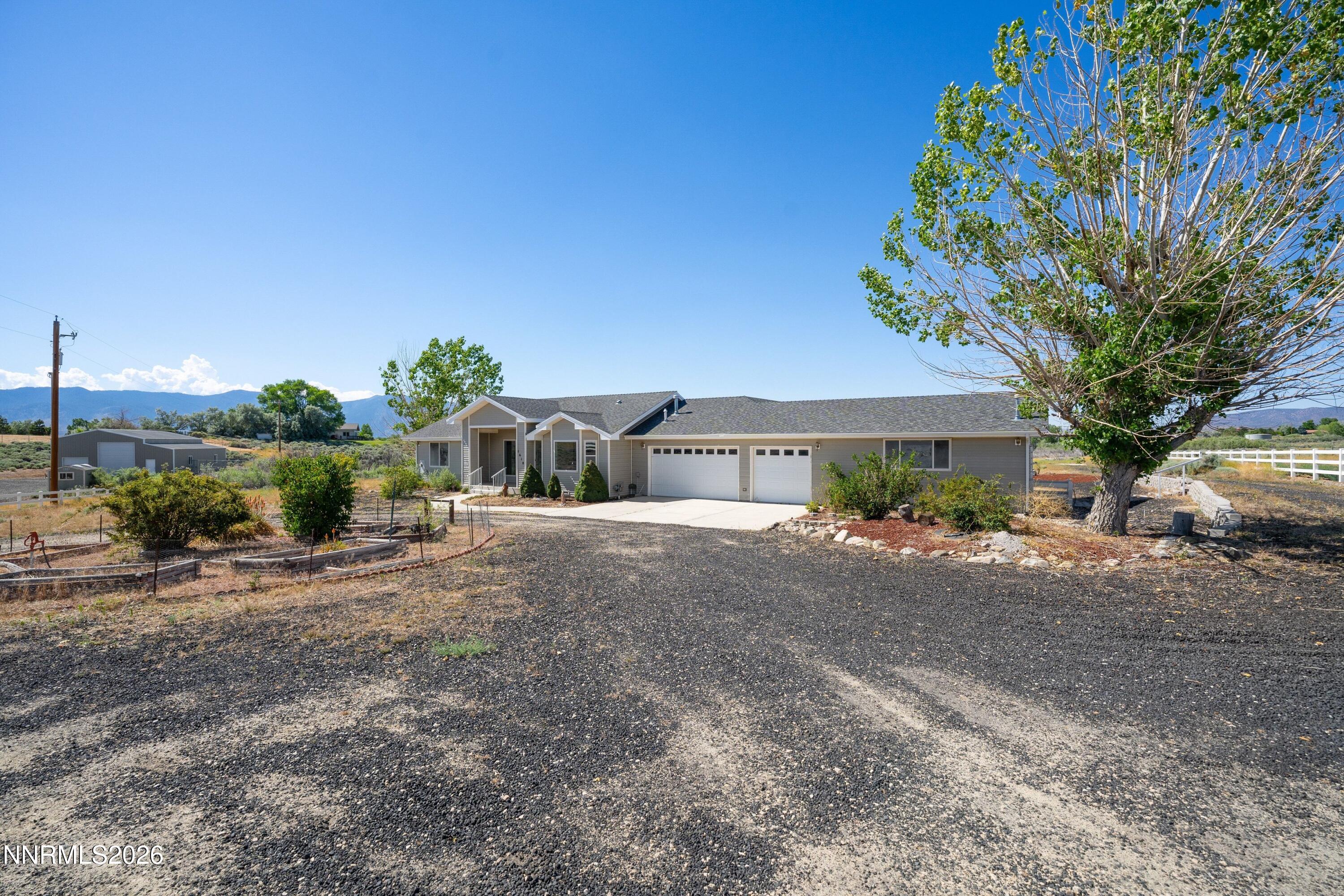 1618 Heron Cove Court Property Photo 2
