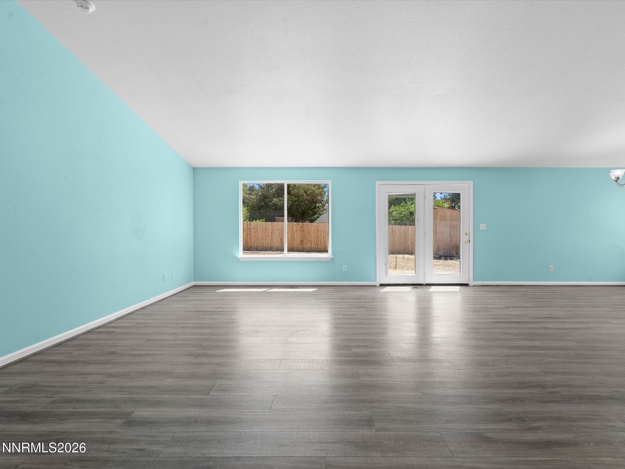 158 Rosecrest Drive Property Photo 3