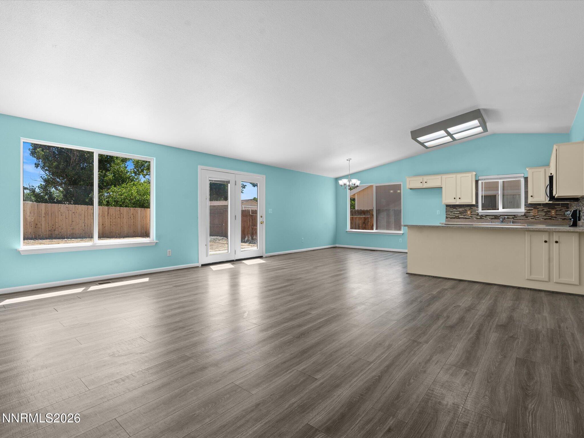158 Rosecrest Drive Property Photo 4