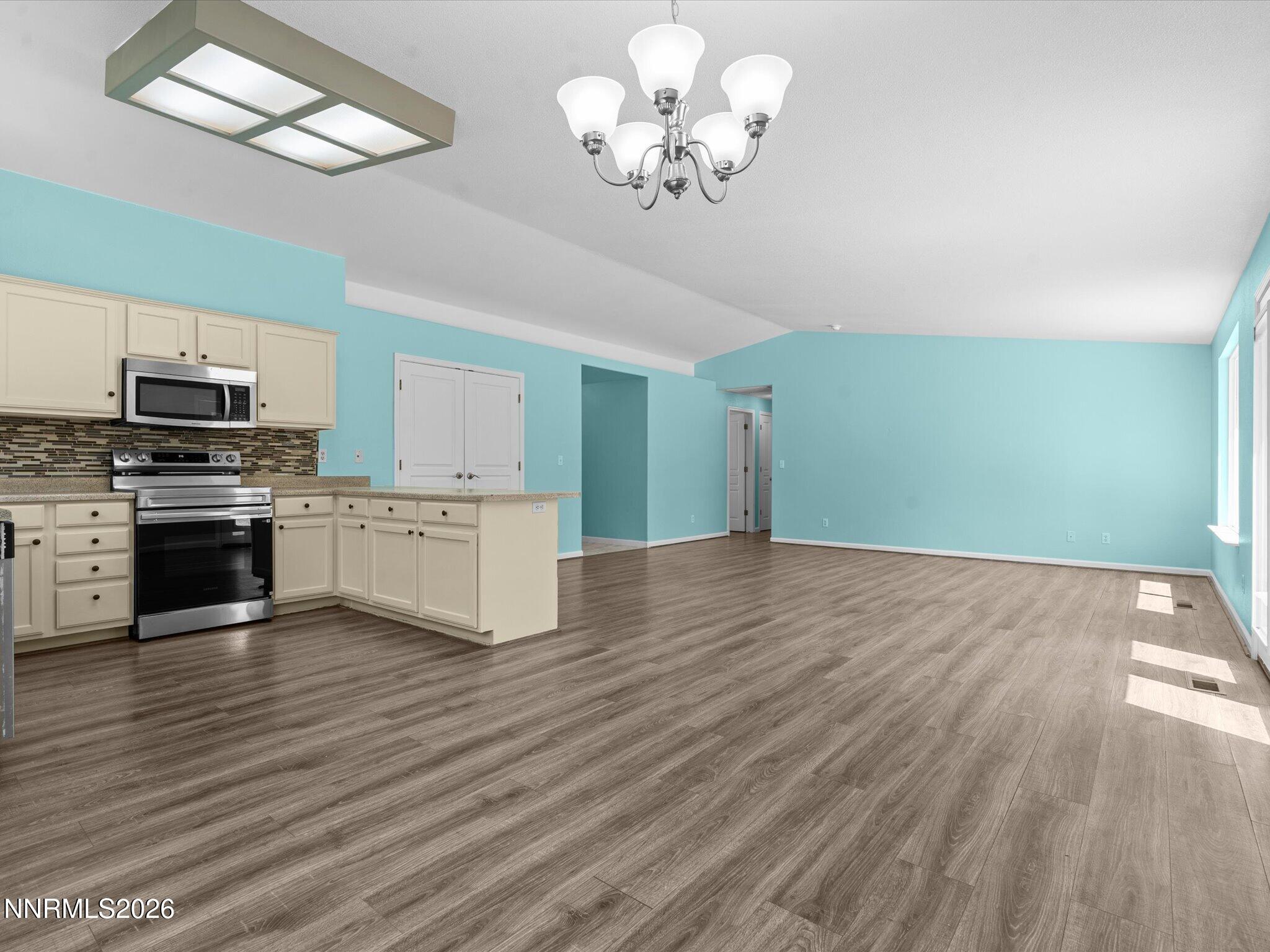 158 Rosecrest Drive Property Photo 10
