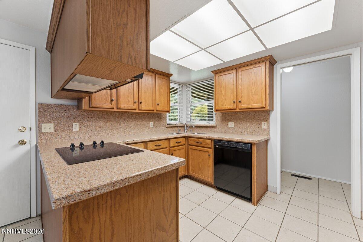 3543 Willowdale Drive Property Photo 6