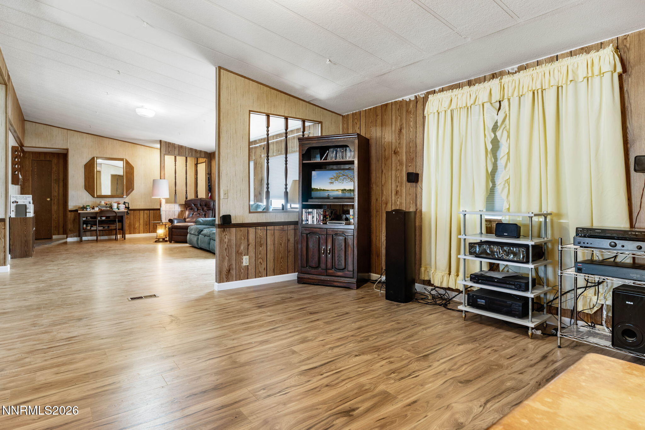 11255 Stallion Springs Circle Property Photo 3