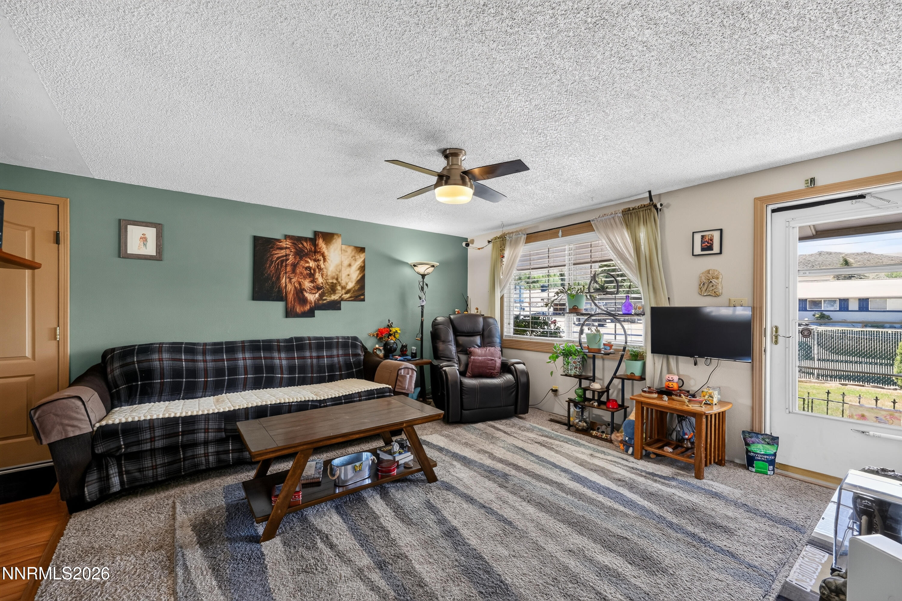 185 E Surge Street Property Photo 8