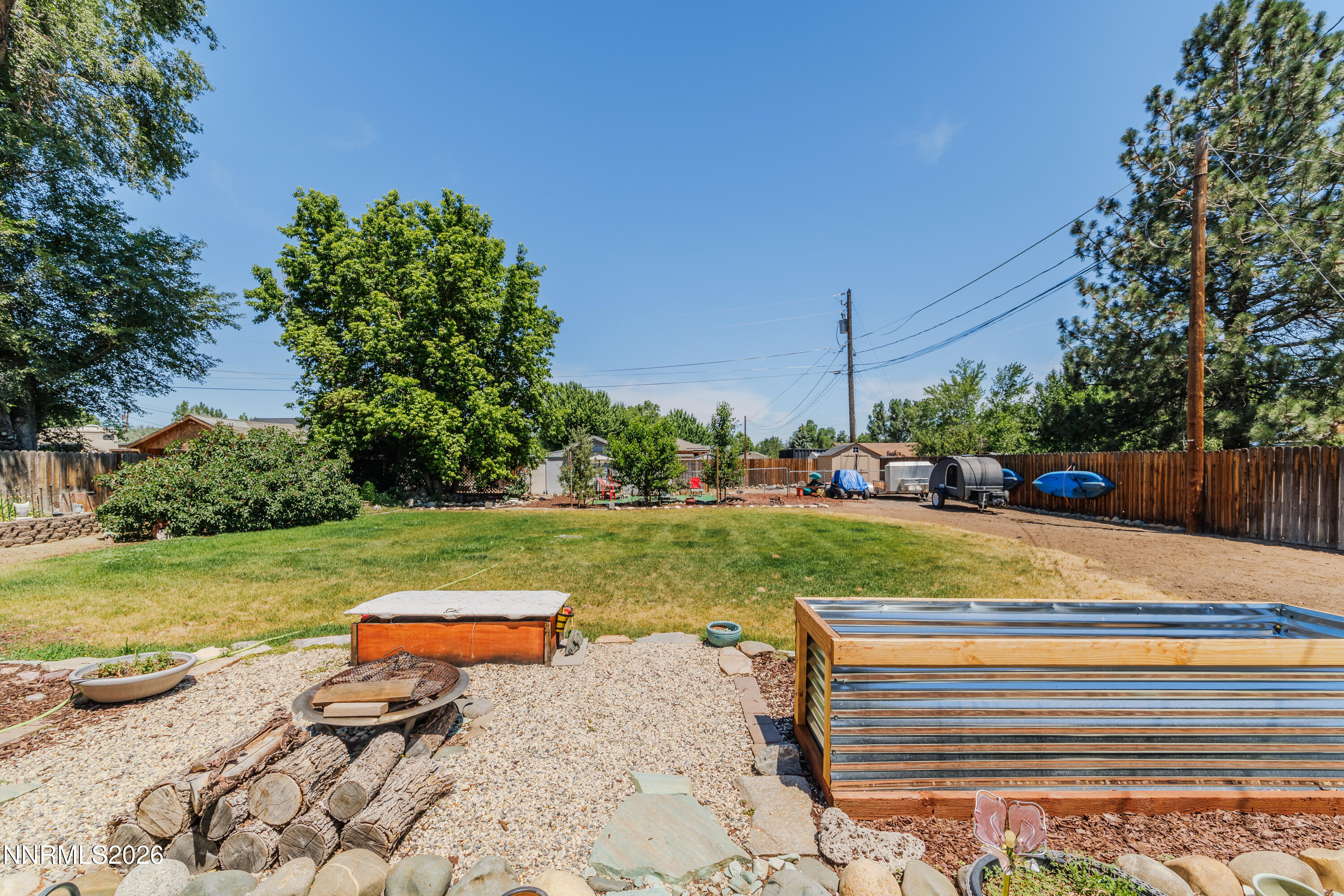 185 E Surge Street Property Photo 16