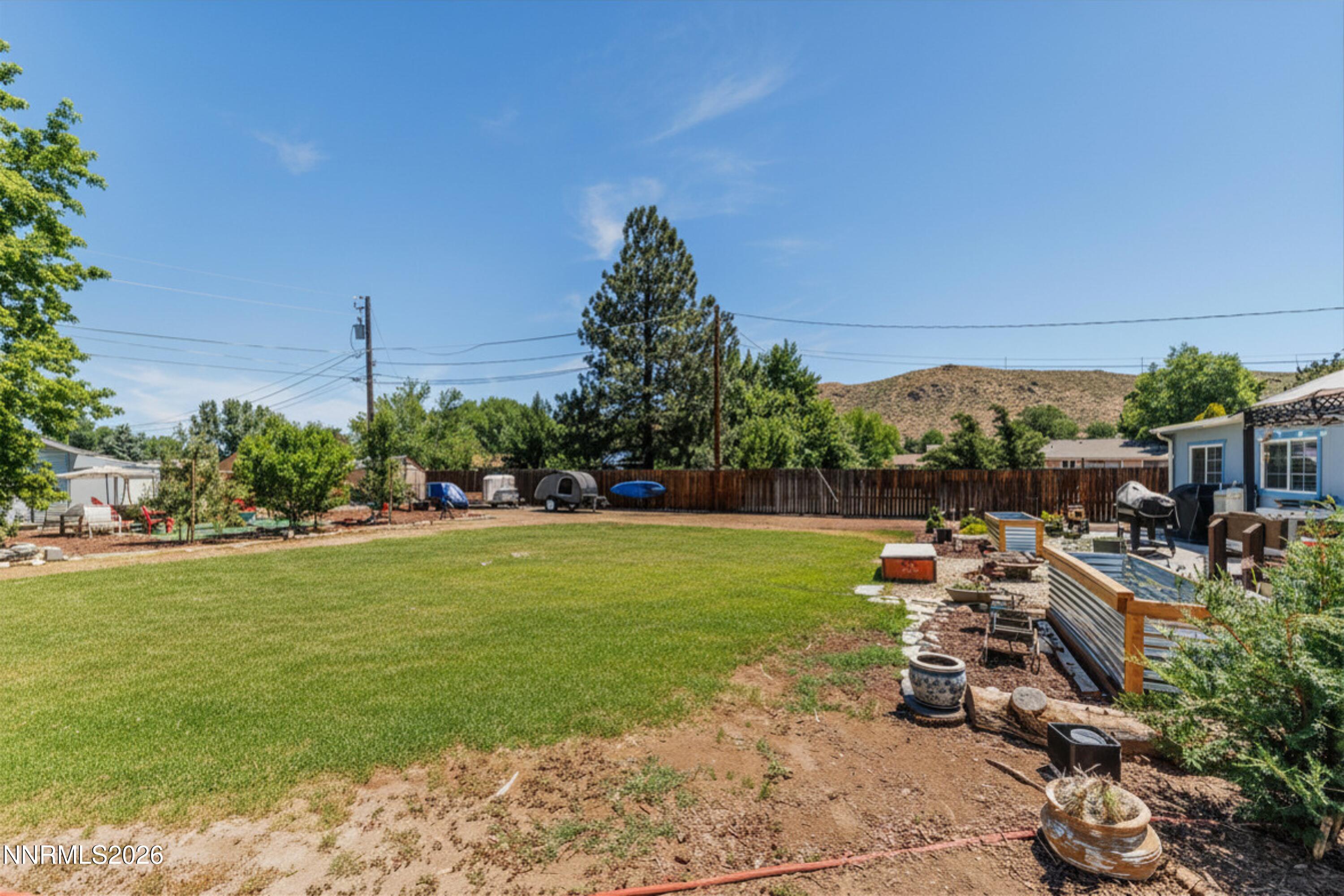 185 E Surge Street Property Photo 23