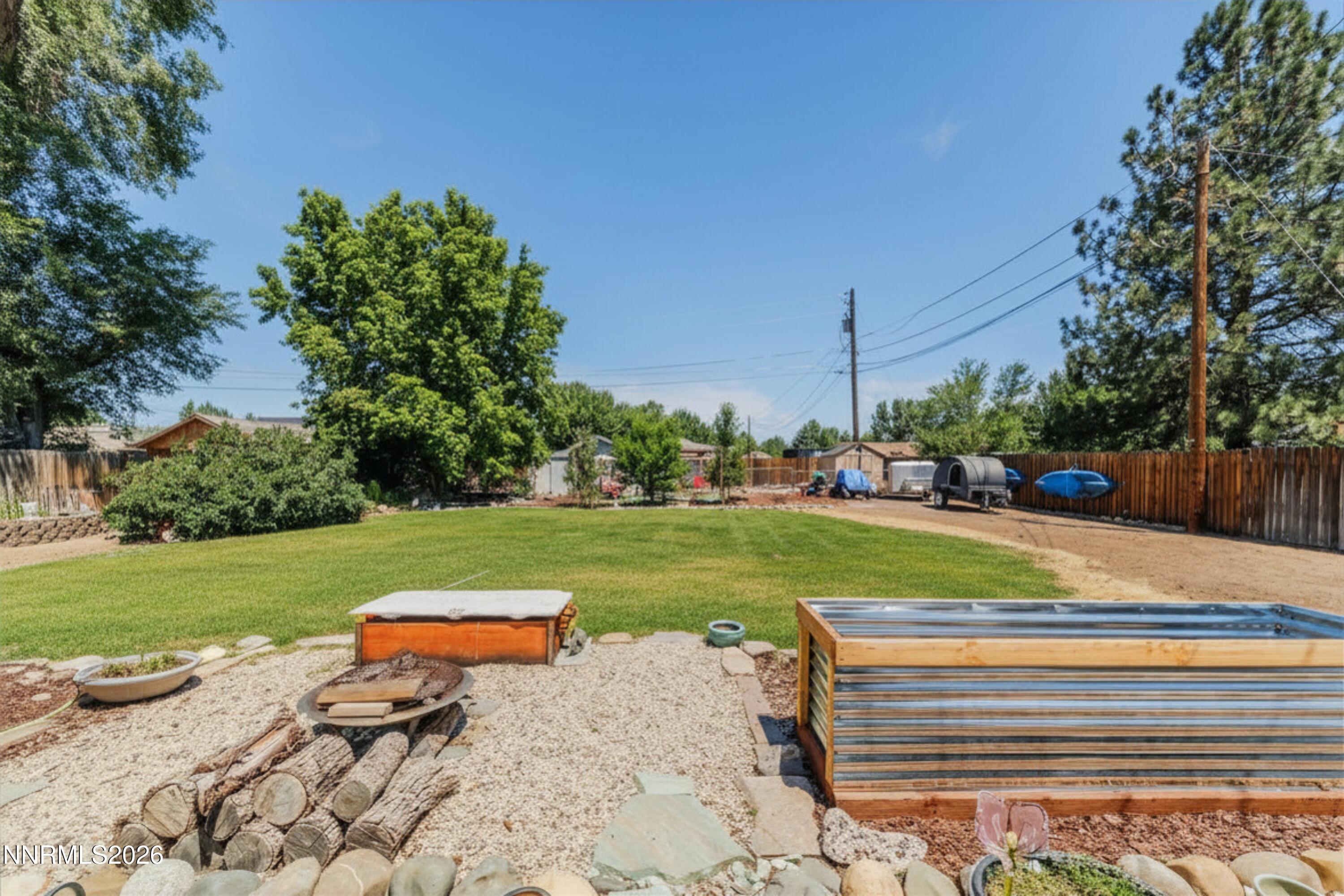 185 E Surge Street Property Photo 26