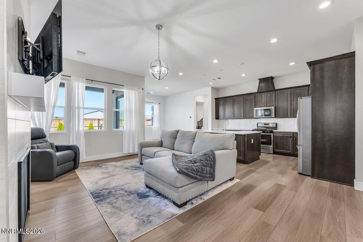 7383 Rustic Sky Drive Property Photo 8