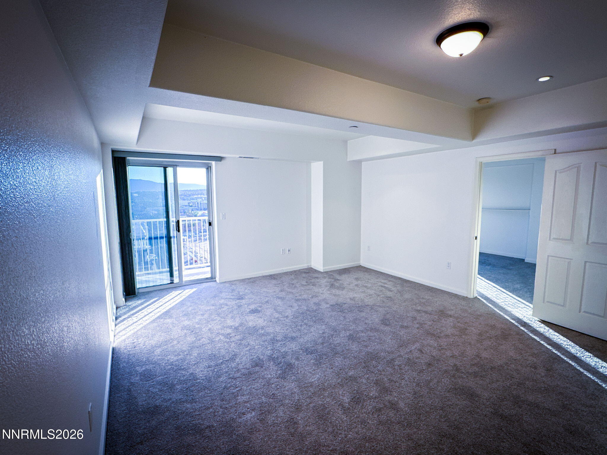 200 W 2nd Street 1007 Property Photo 13