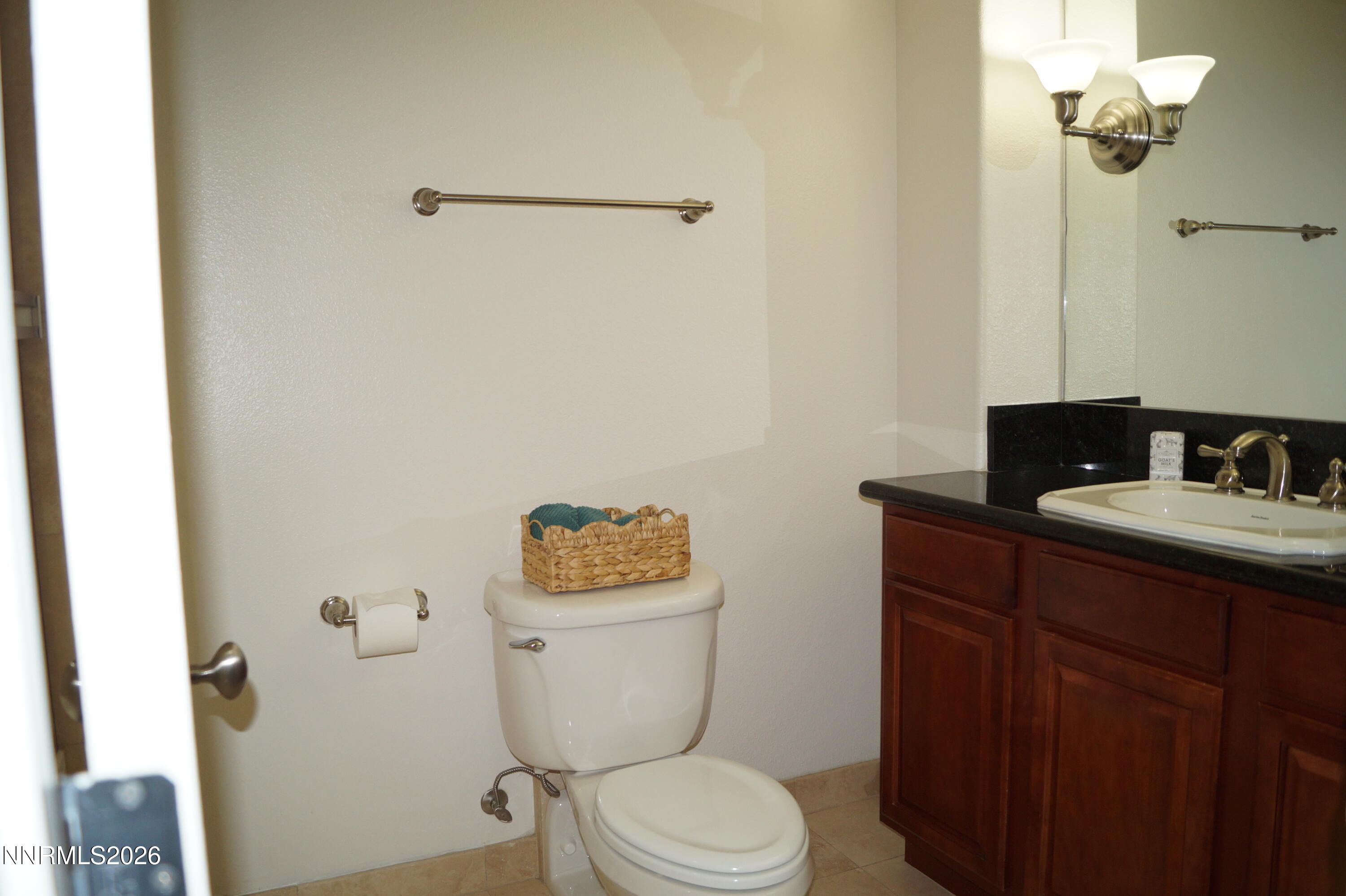 200 W 2nd Street 1007 Property Photo 21