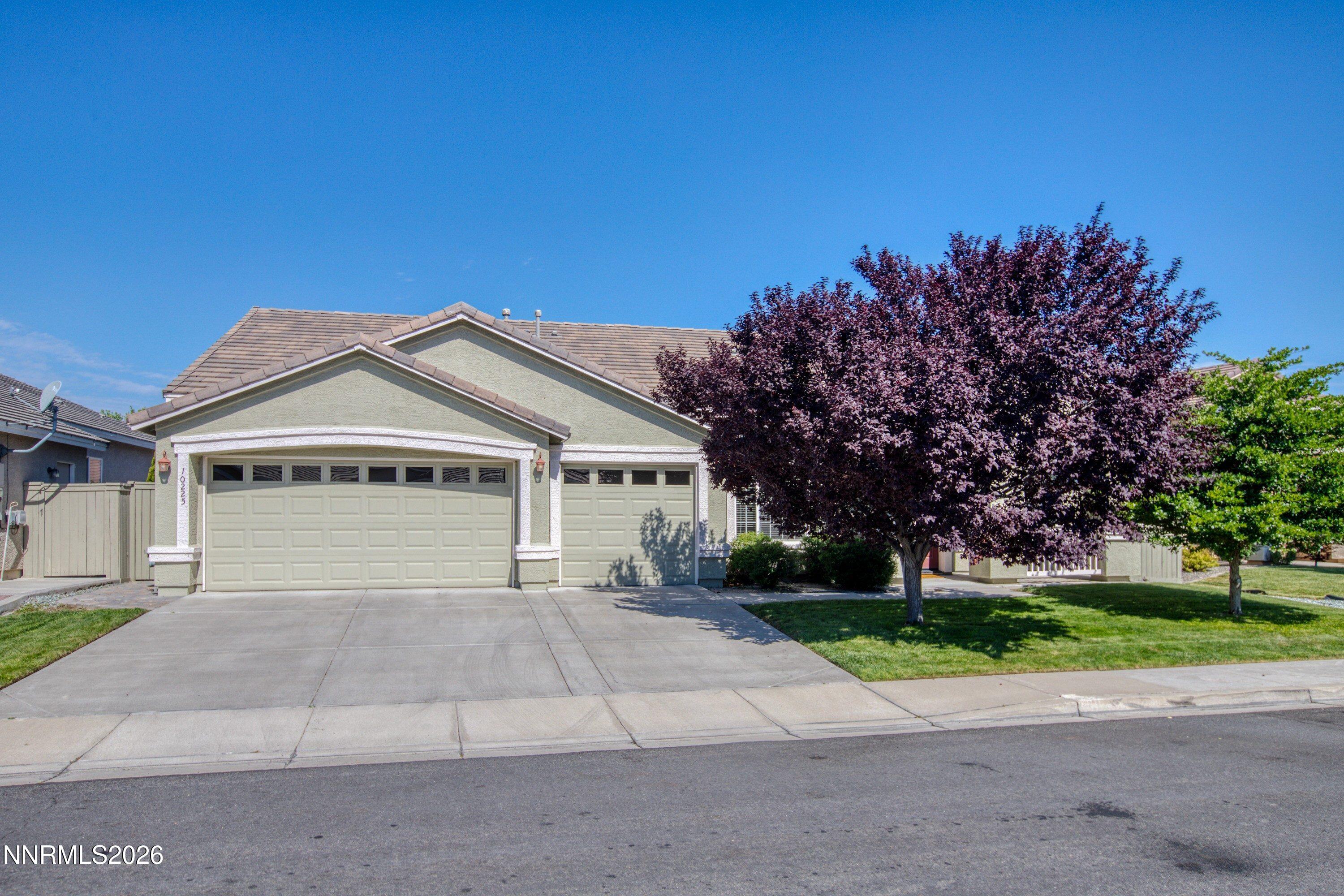 10225 Donnay Court Property Photo 3
