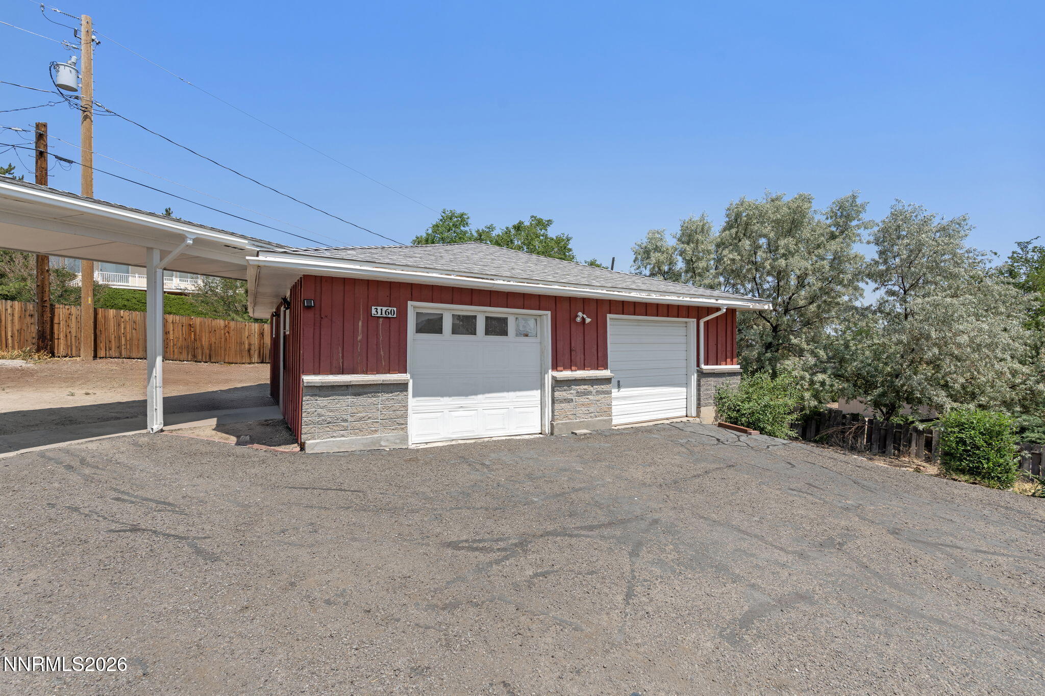 3160 Comstock Drive Property Photo 5