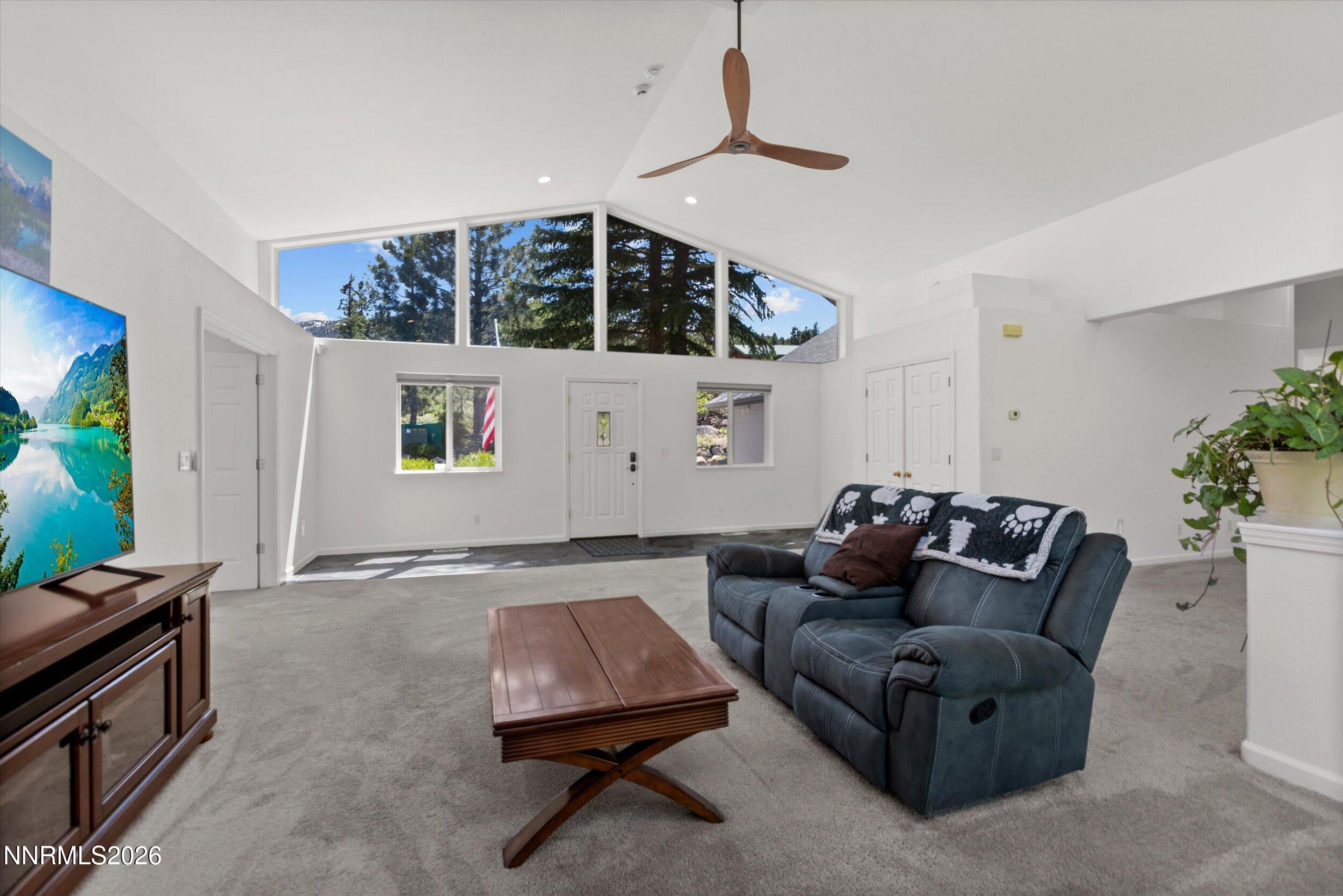 50 Sunridge Drive Property Photo 8