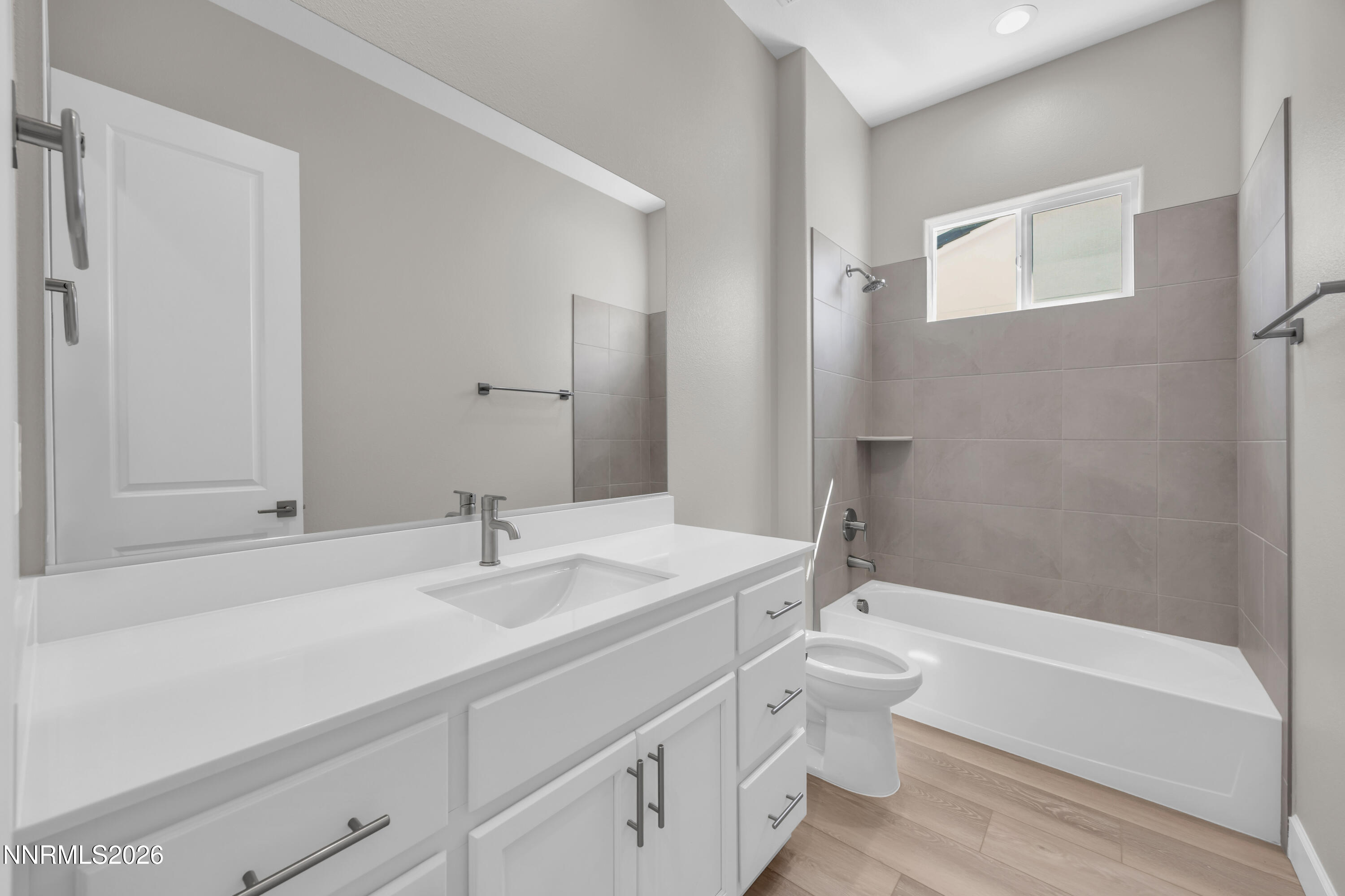 187 Starboard Drive Property Photo 6