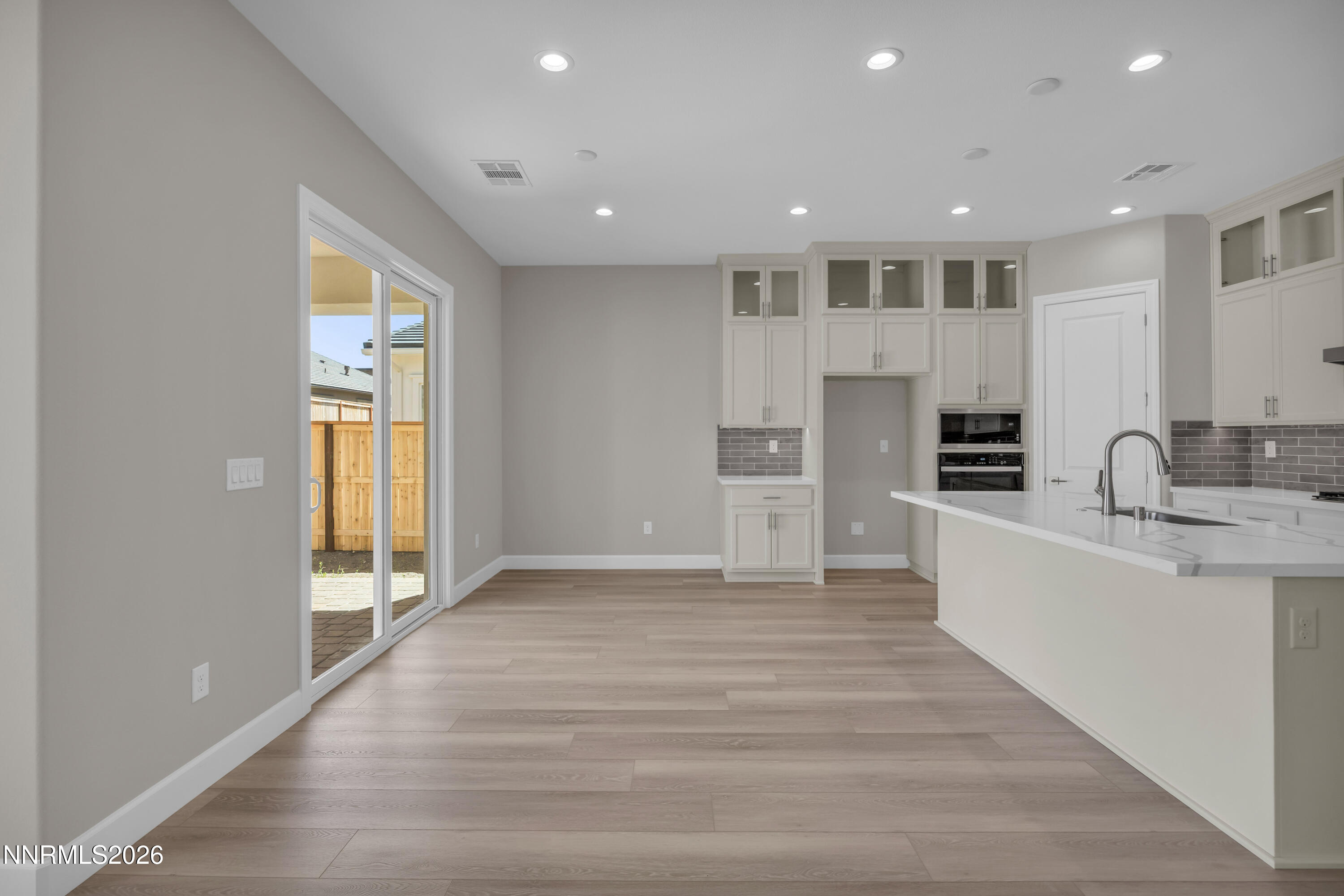 187 Starboard Drive Property Photo 12