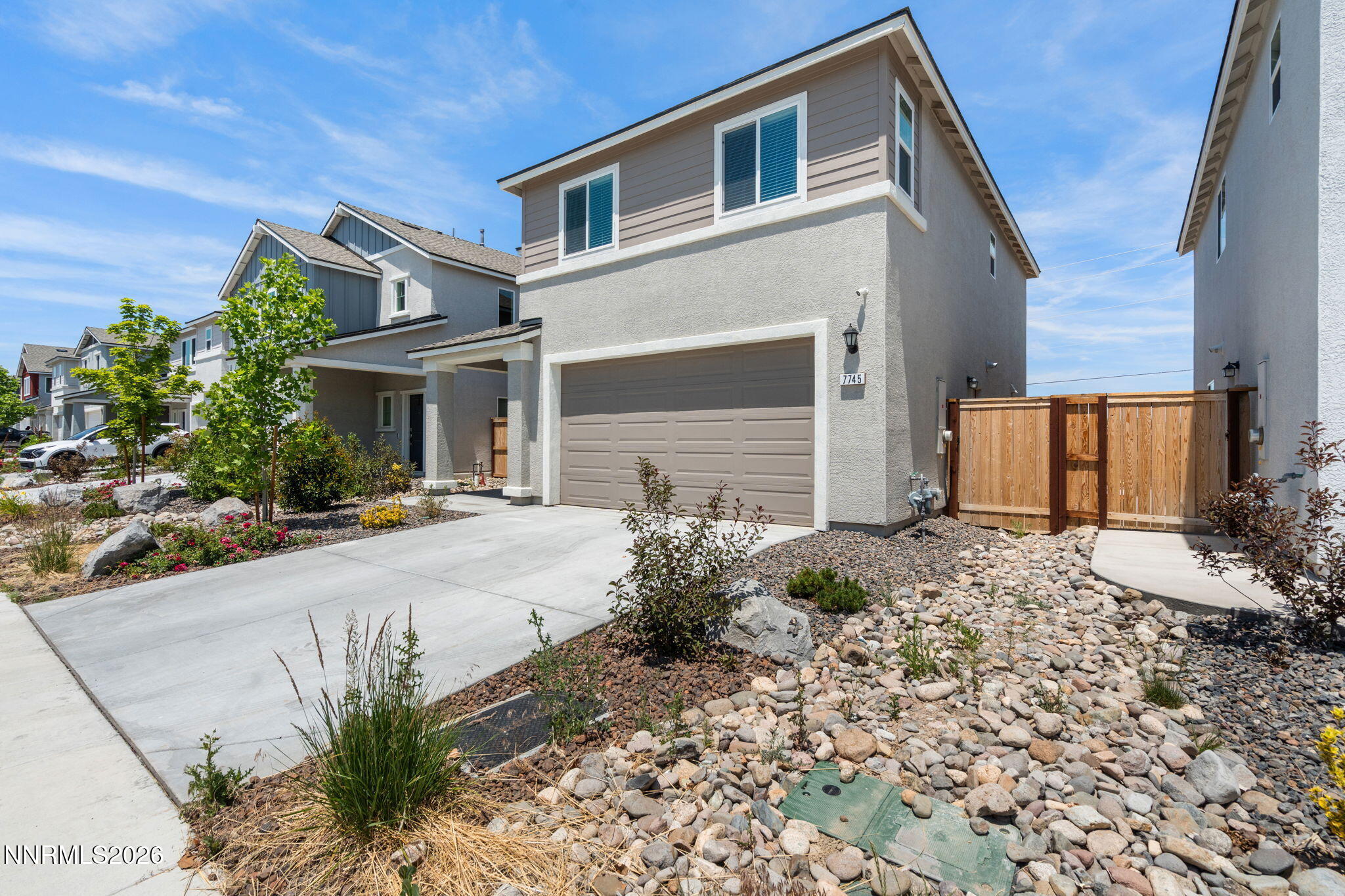 7745 Wandering Way Property Photo 3