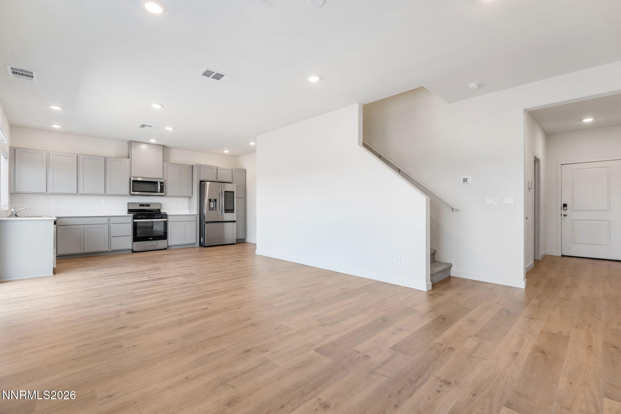 7745 Wandering Way Property Photo 4