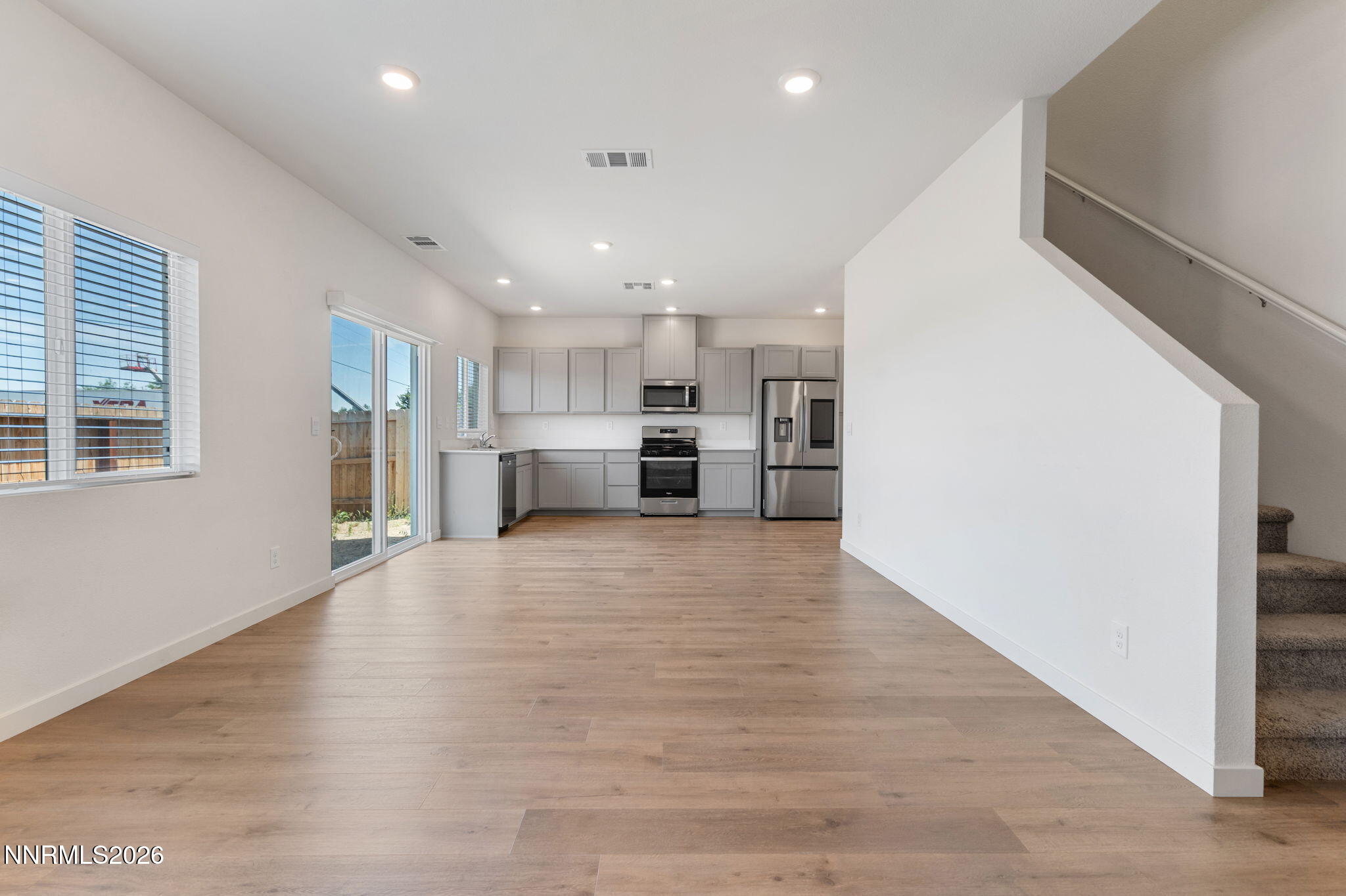 7745 Wandering Way Property Photo 5