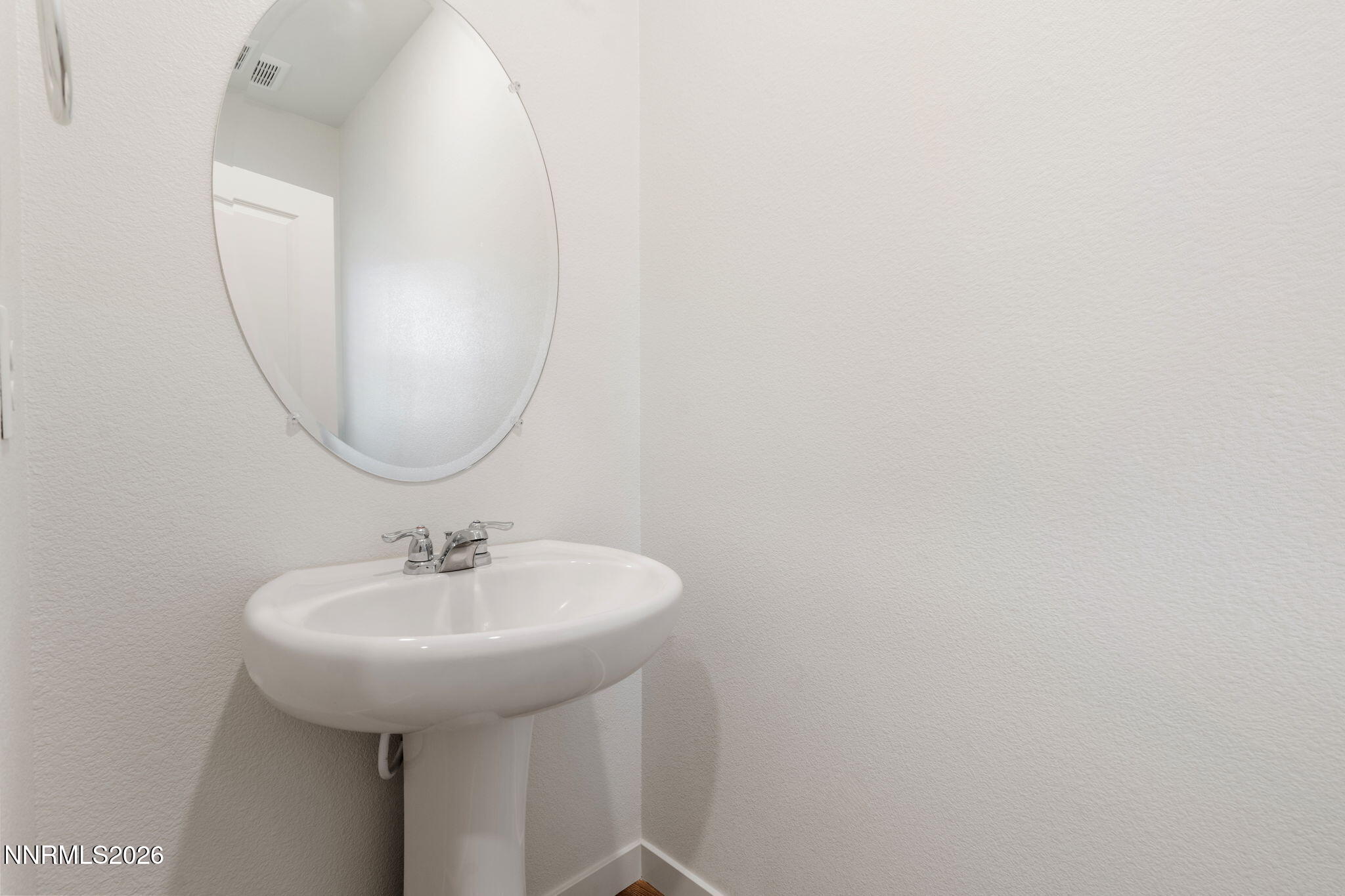 7745 Wandering Way Property Photo 15