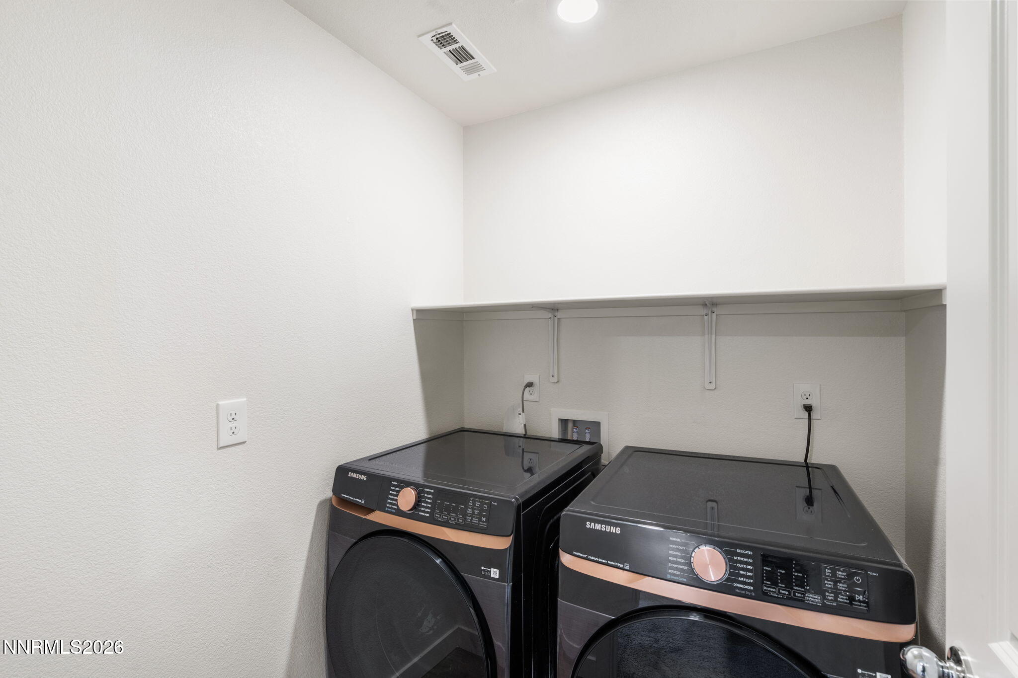 7745 Wandering Way Property Photo 21