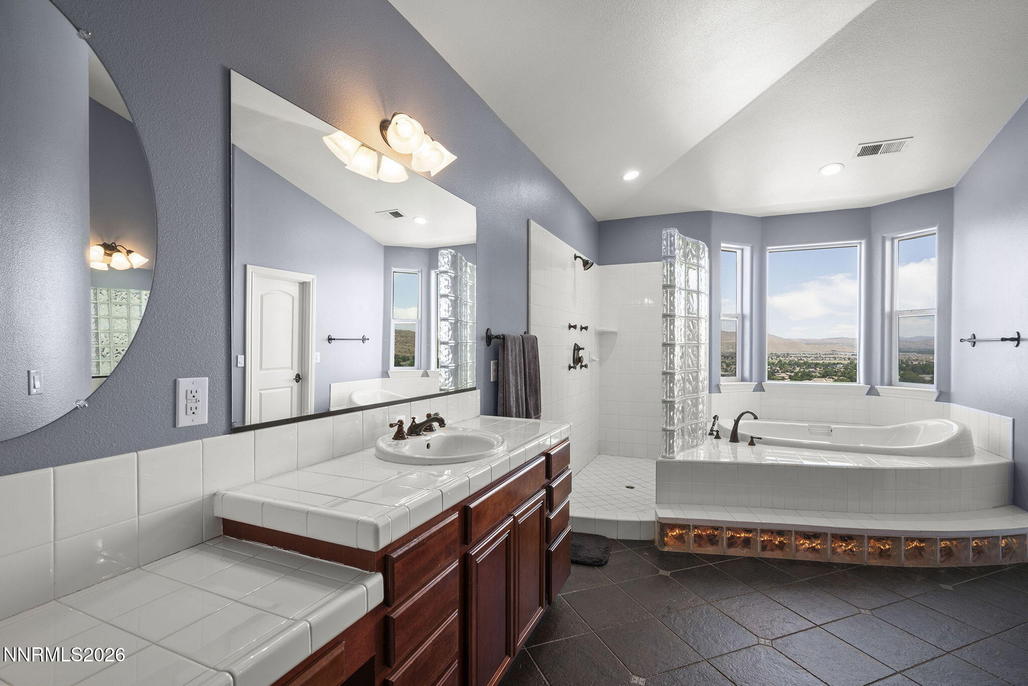 1583 Cloud Peak Drive Property Photo 21
