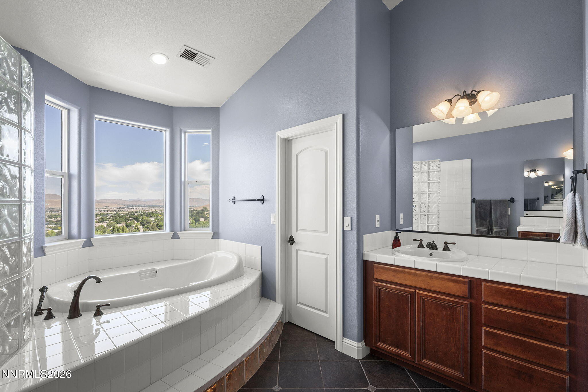 1583 Cloud Peak Drive Property Photo 22