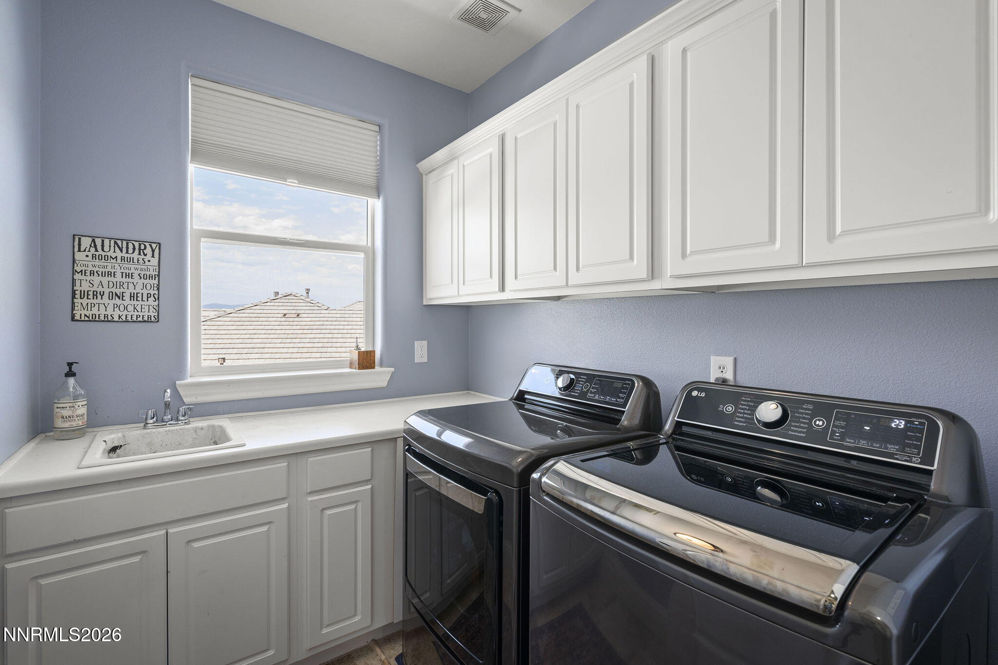 1583 Cloud Peak Drive Property Photo 25