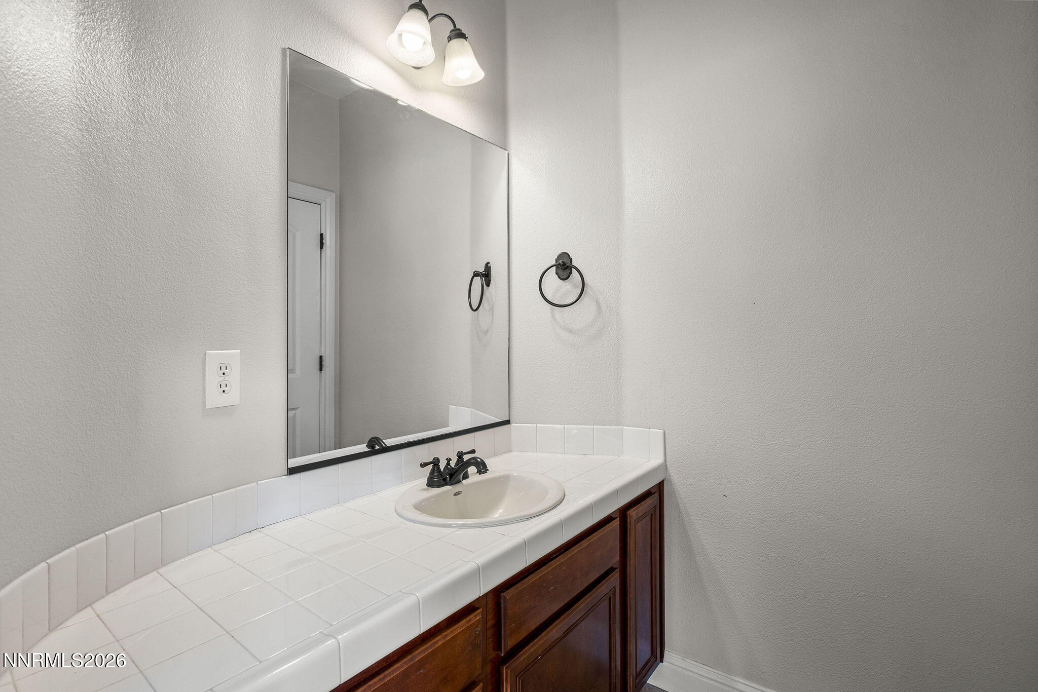 1583 Cloud Peak Drive Property Photo 28