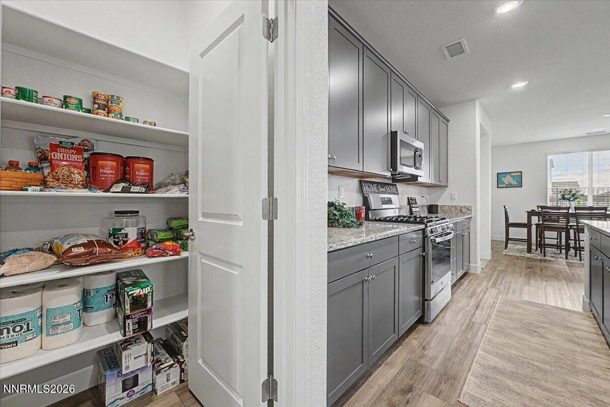 1310 Harness Court Property Photo 8