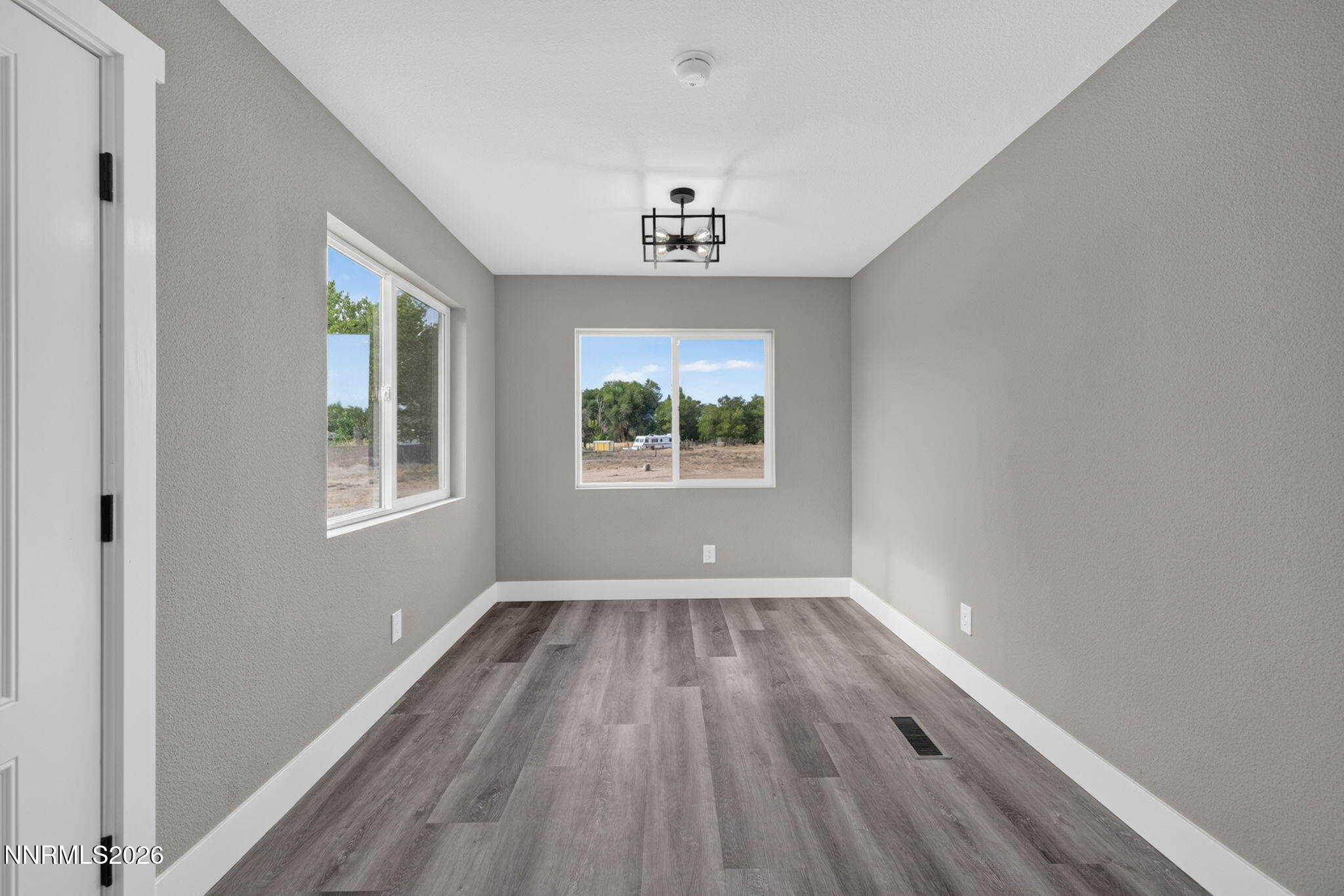 3000 Fischer Place Property Photo 21