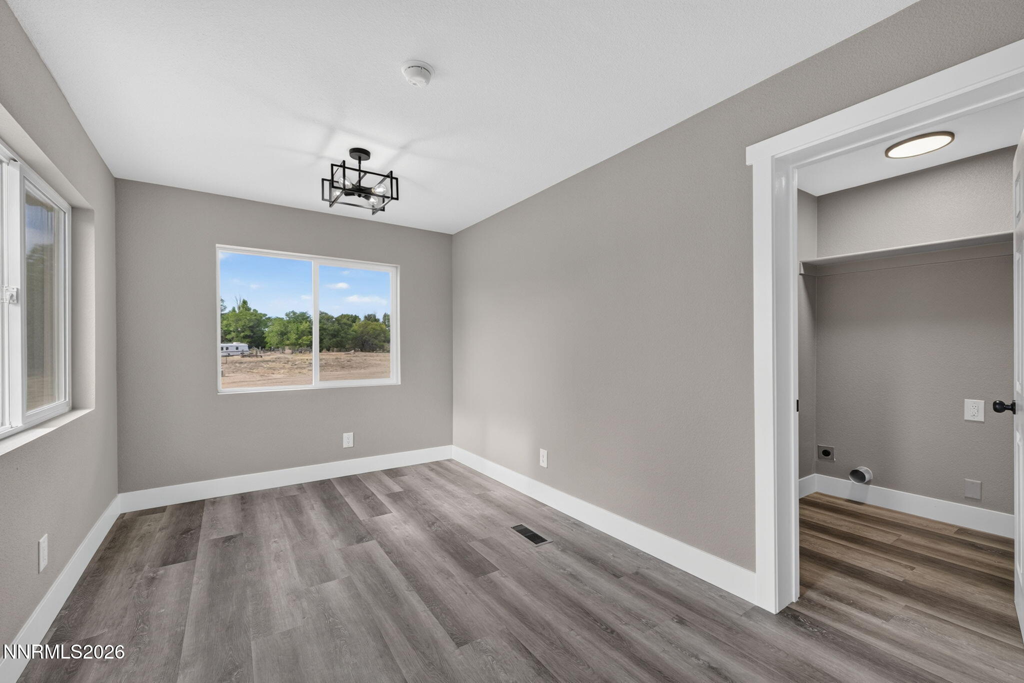 3000 Fischer Place Property Photo 22