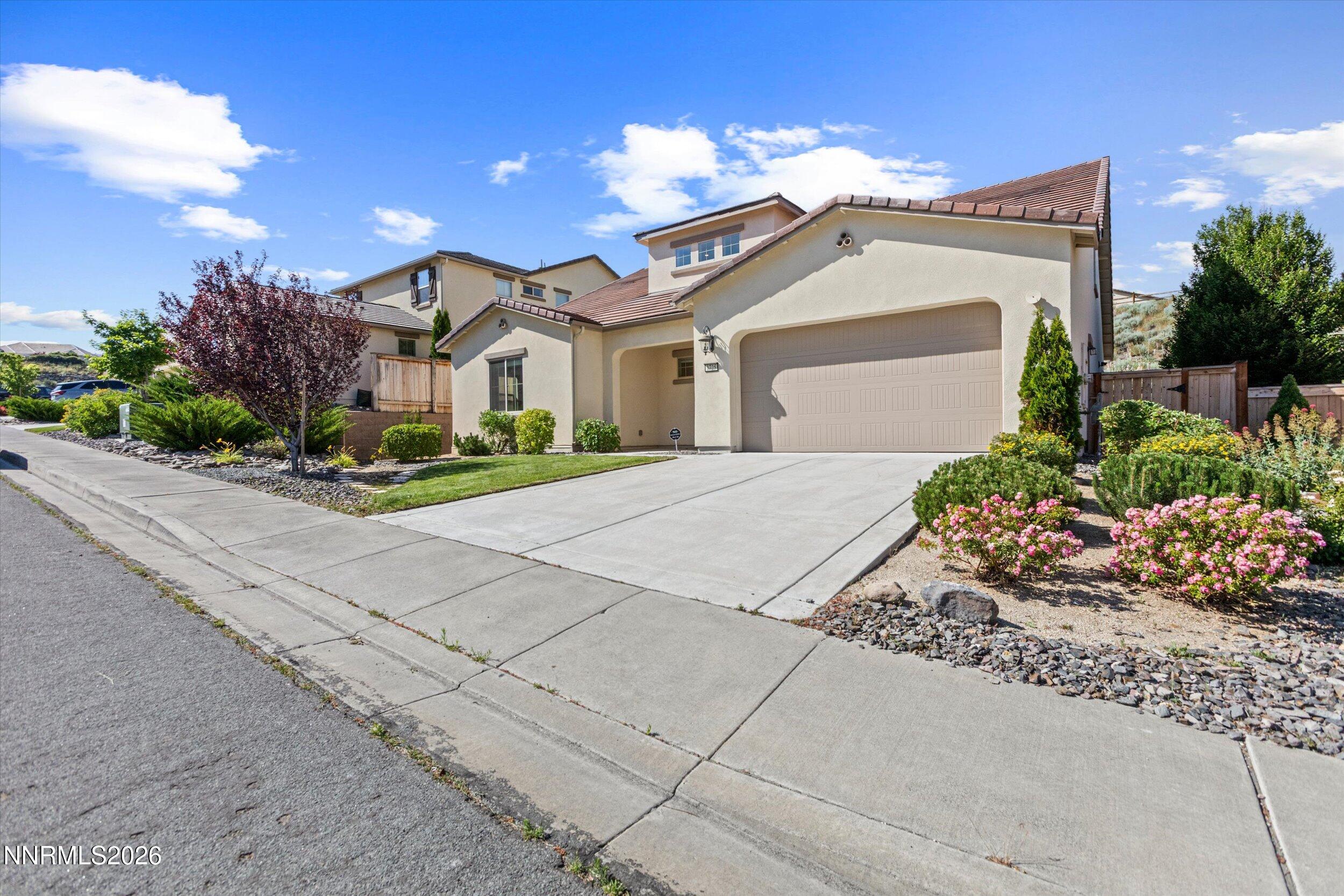 1725 Verdi Vista Court