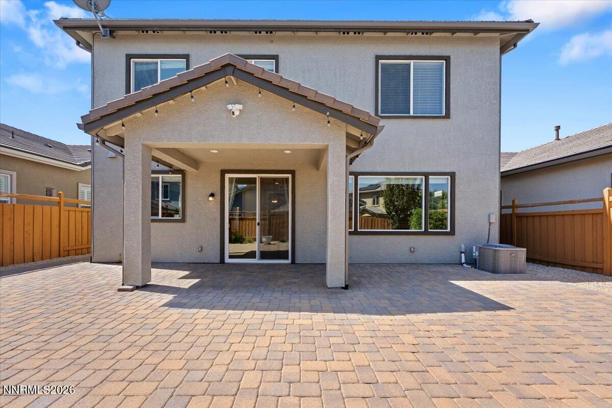 3038 Honey Arbor Way Property Photo 5
