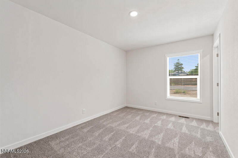 5425 Flora Way Property Photo 16