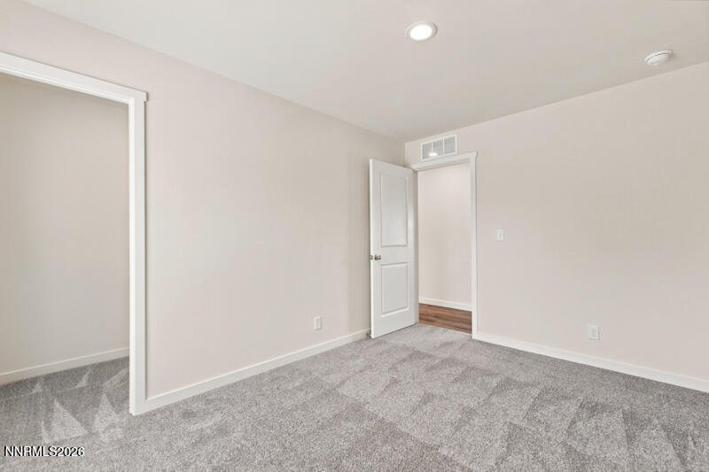 5425 Flora Way Property Photo 17
