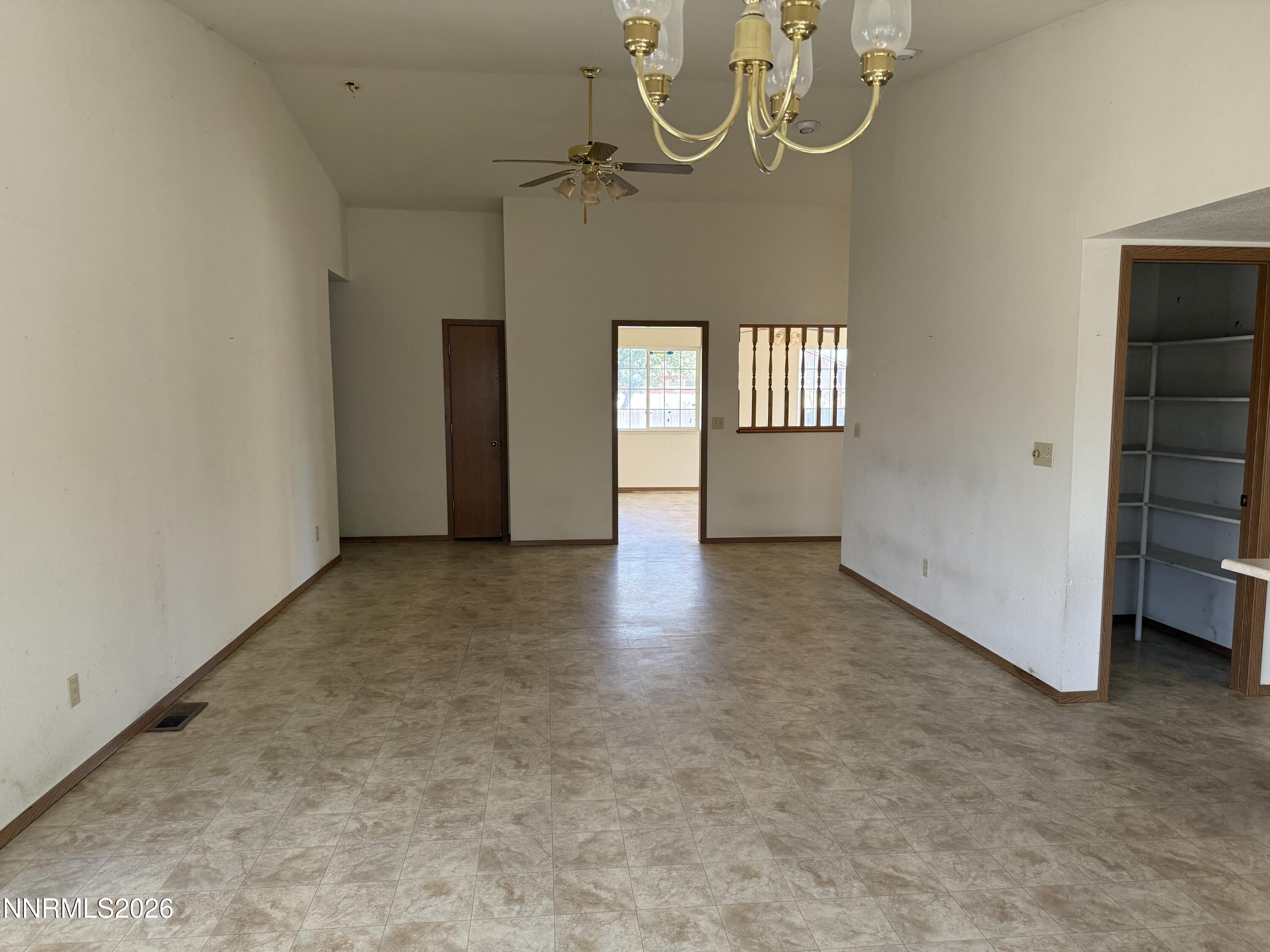 280 Veronica Avenue Property Photo 6