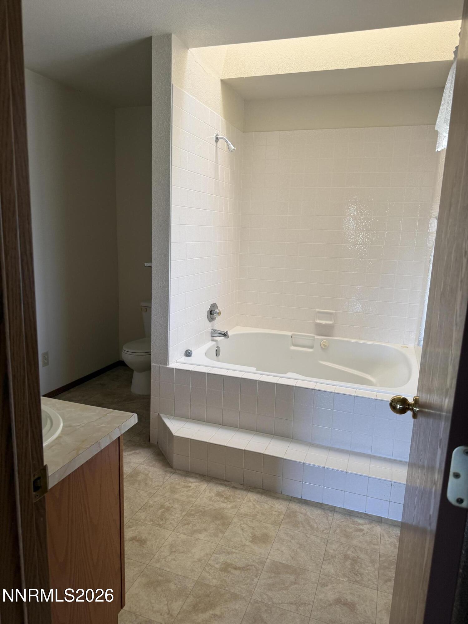 280 Veronica Avenue Property Photo 10