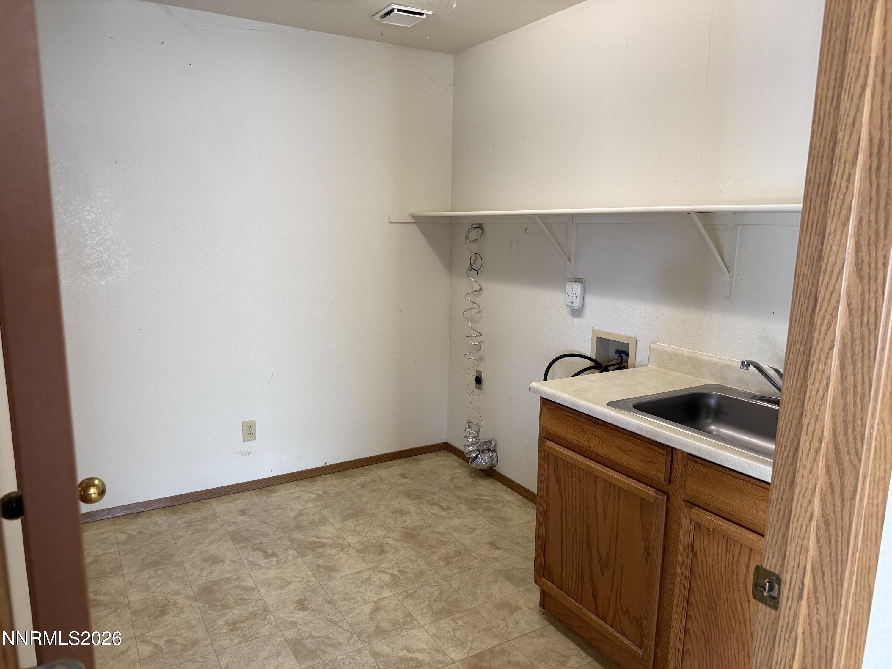 280 Veronica Avenue Property Photo 15